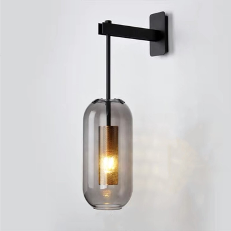 Vadim Wall Lamp