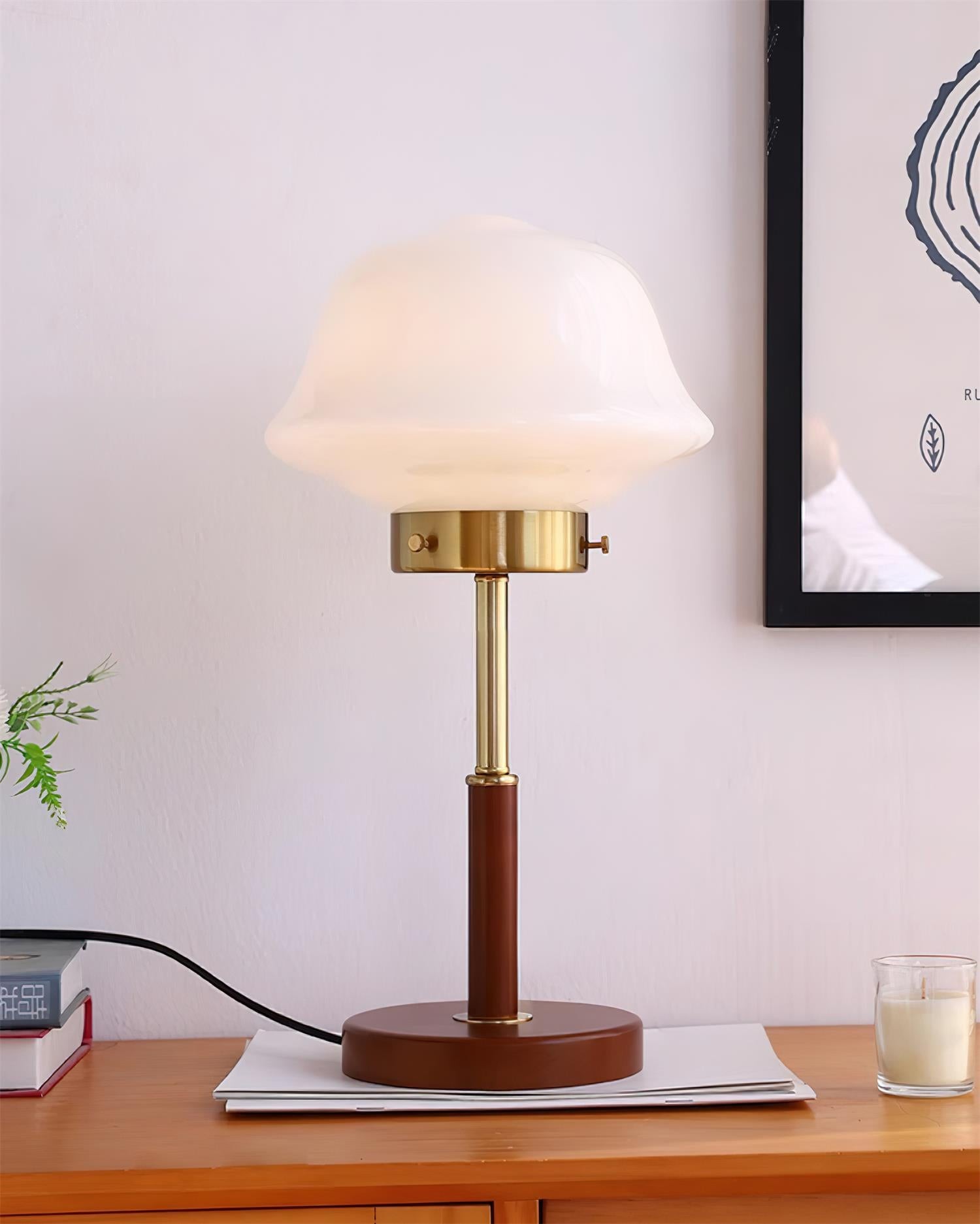 Mid Century Vintage Walnut Glass Table Lamp M292