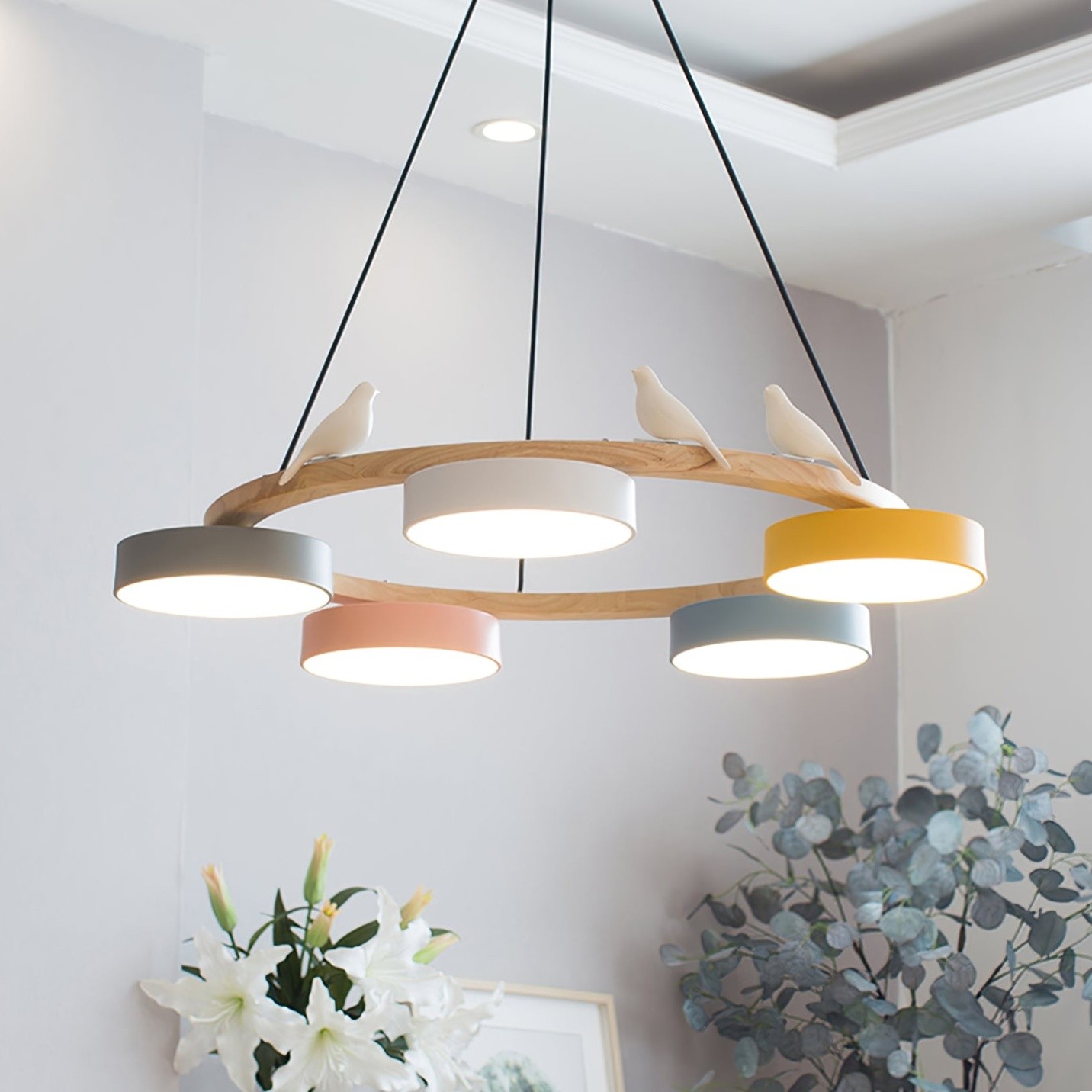 Nordic Wooden Bird Creative Round Chandelier S206