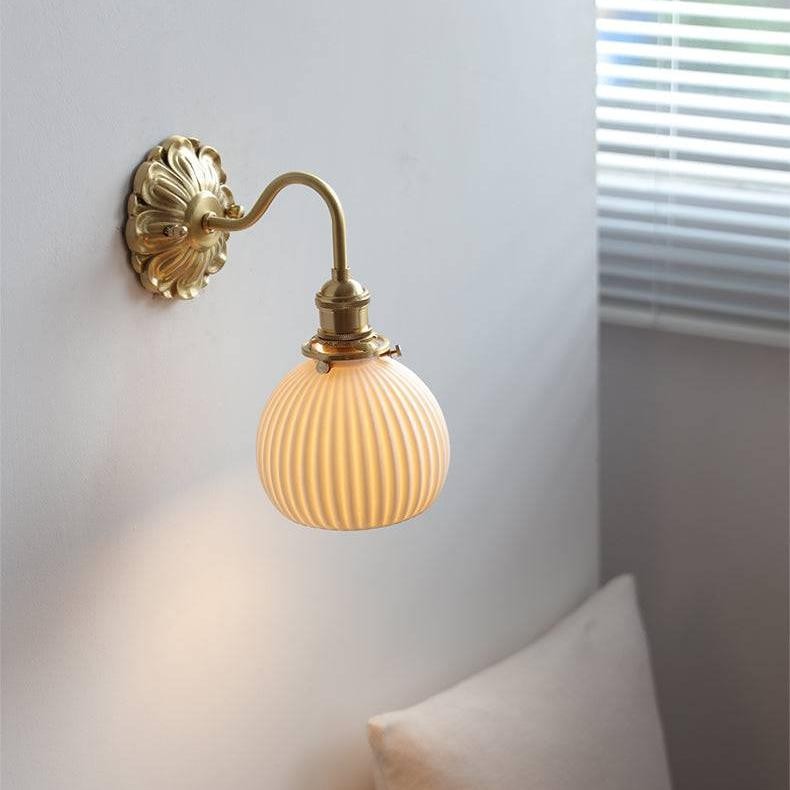 Elegant Ceramic and Brass Wall Sconce for Living Room and Hallway T432