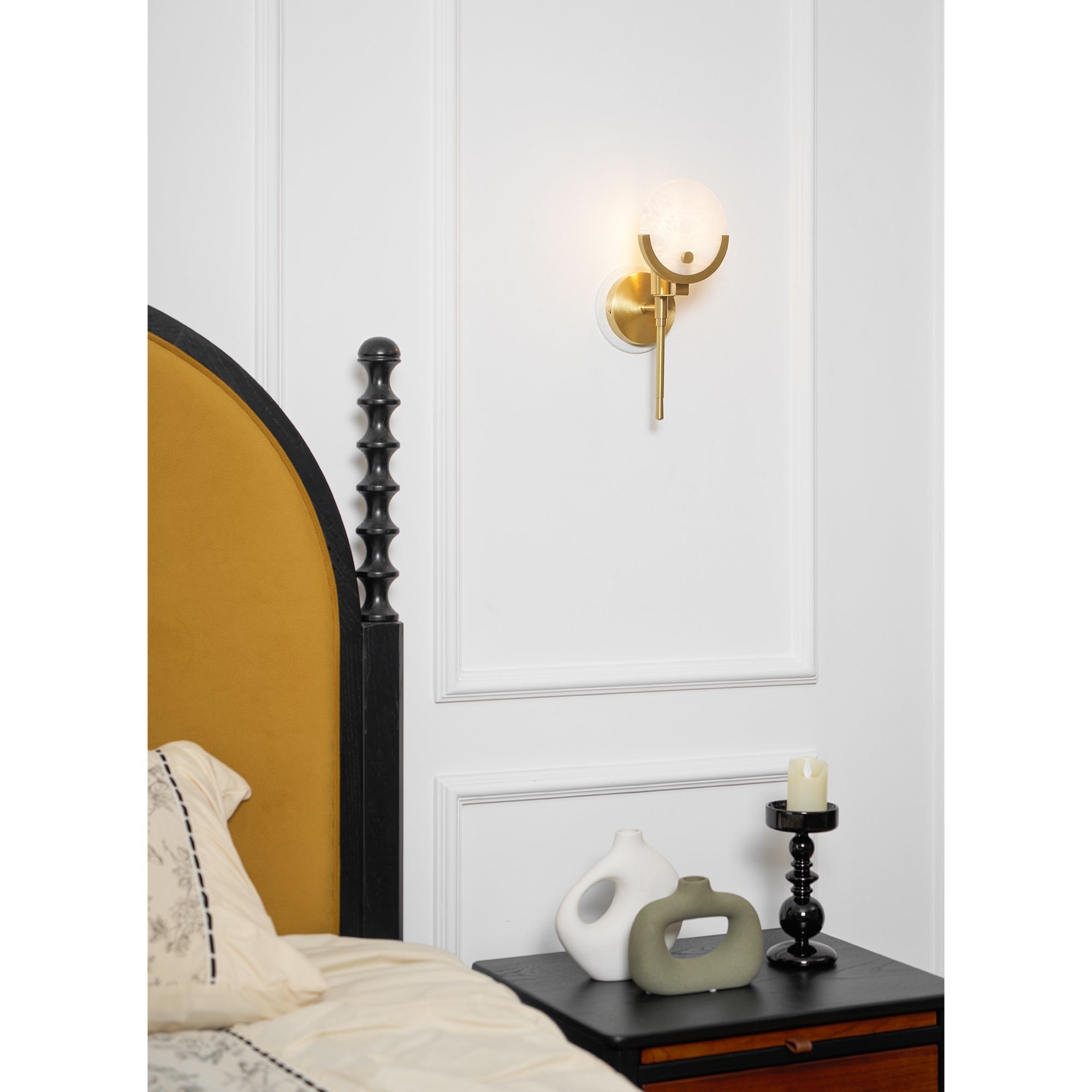 Ava Brass Alabaster Wall Lamp T1612