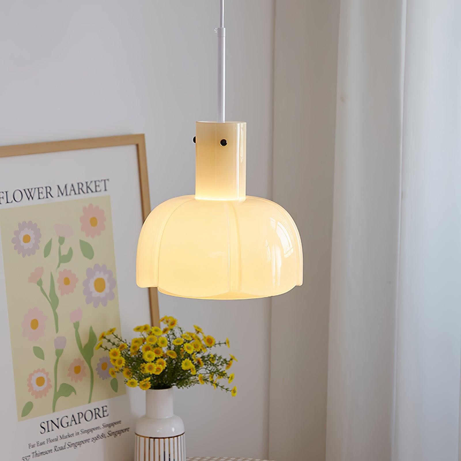 Medieval Style Glass Bud Pendant Lamp M352