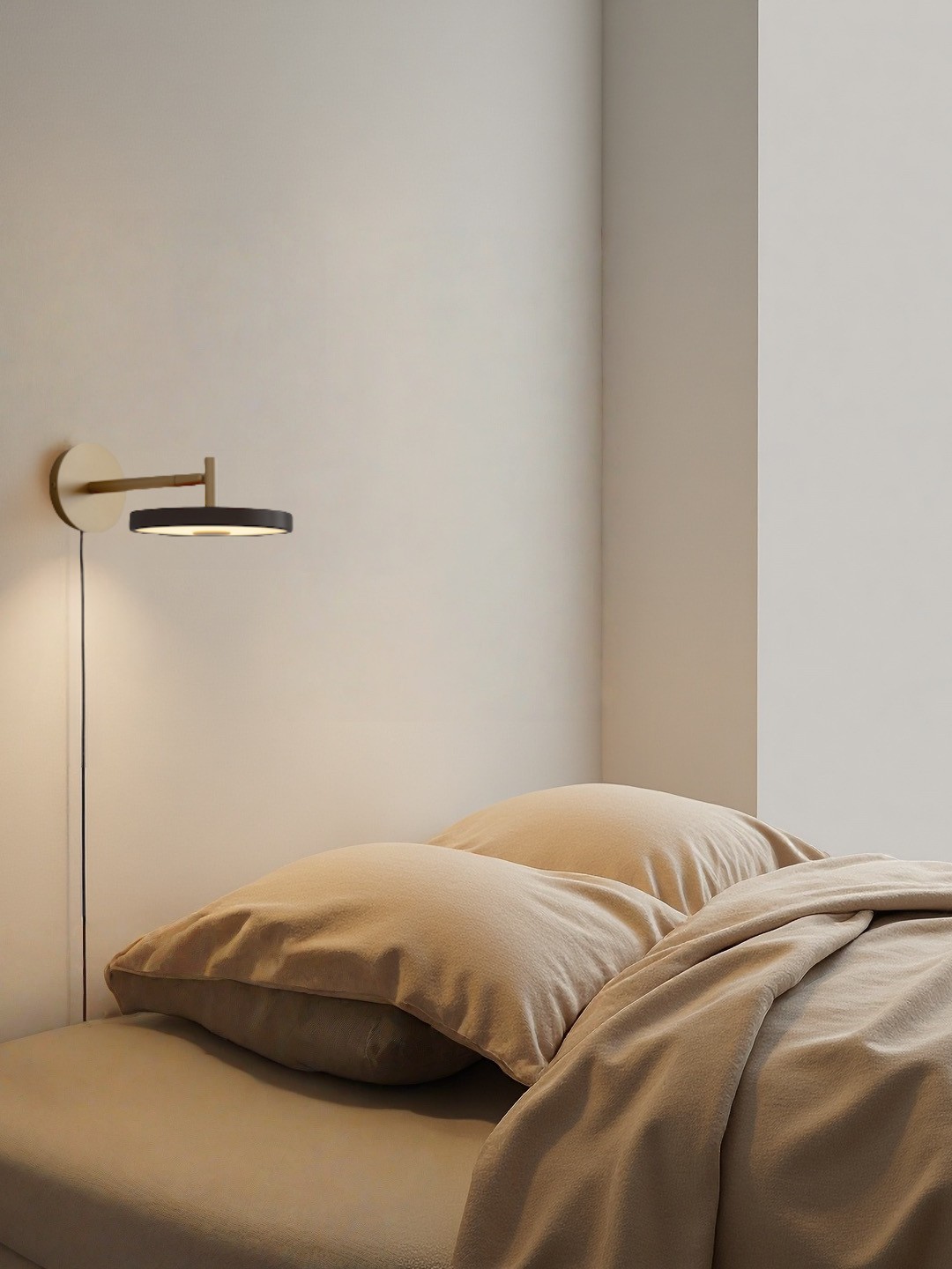 Scandinavian Monochrome Metal Wall-Lamp – Lighting for Bedroom Decor G101