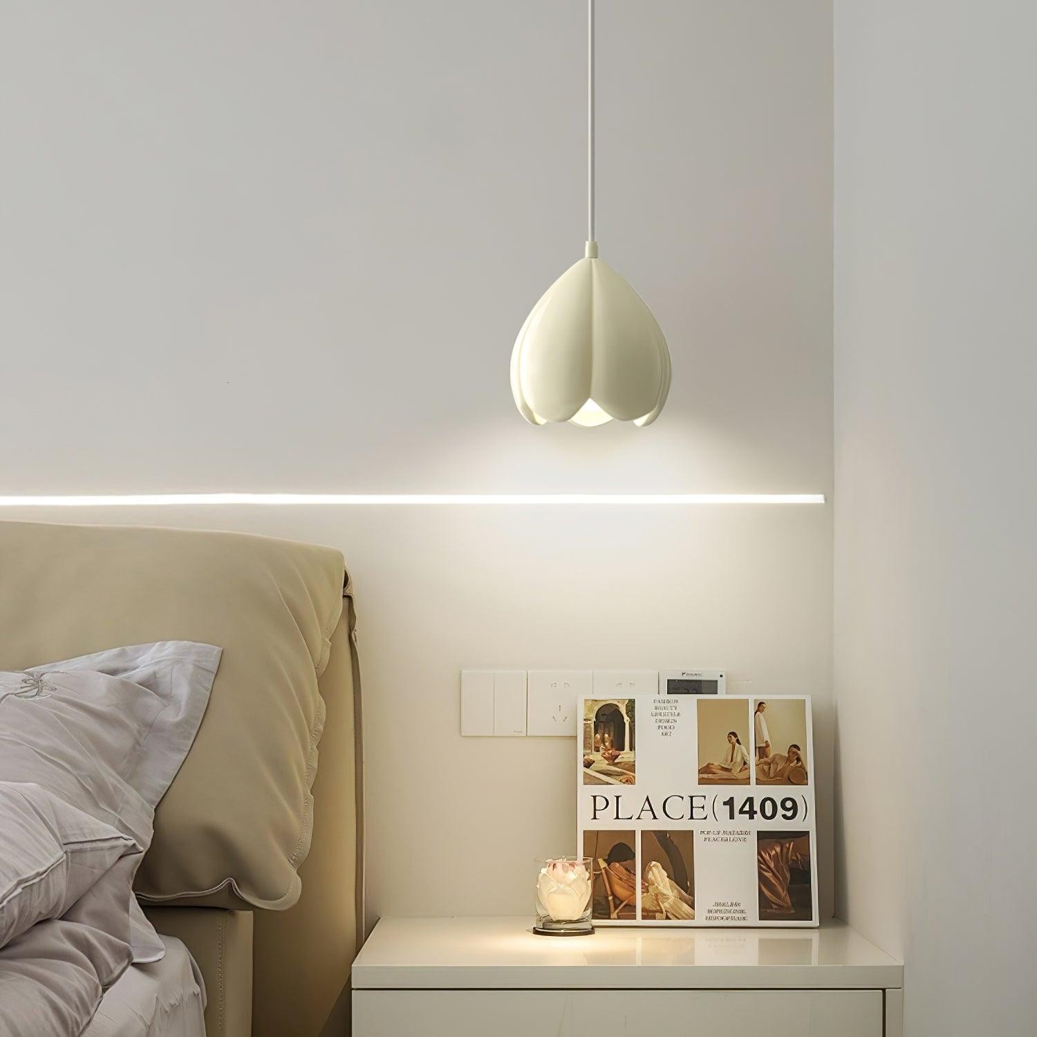 Cream Color Resin Pod Pendant Lamp M369