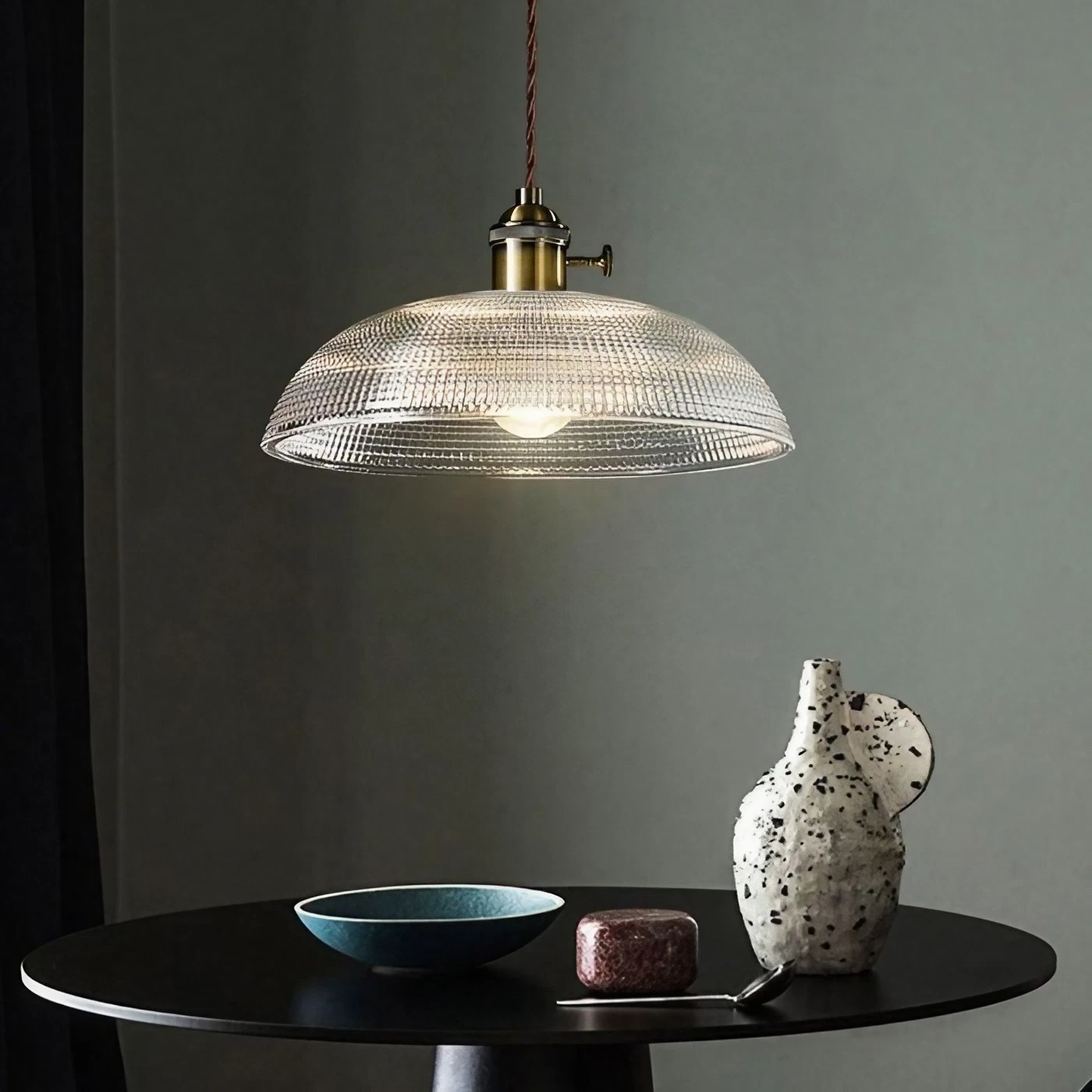 Ribbed Bowl Clear Glass Pendant Light - Classic Retro Dining Room Light S121