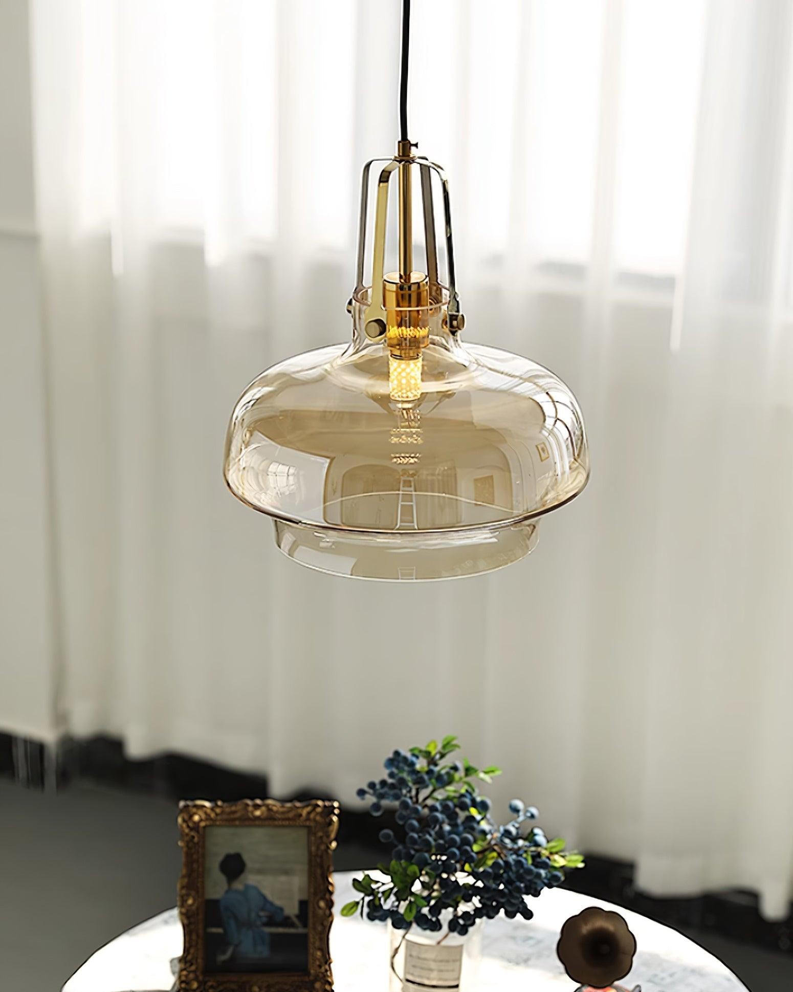 Light Luxury Glass Pendant Lamp P048