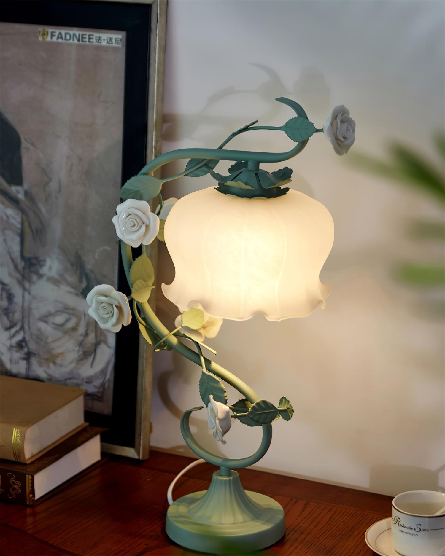 Green Pink White Rose Flower Table Lamp M107