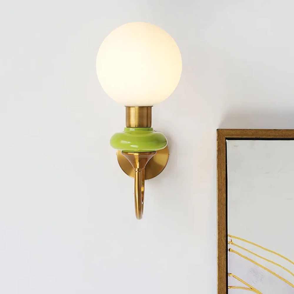 Elegant Wall Lamp with Sculptural Glow and Architectural Form S220