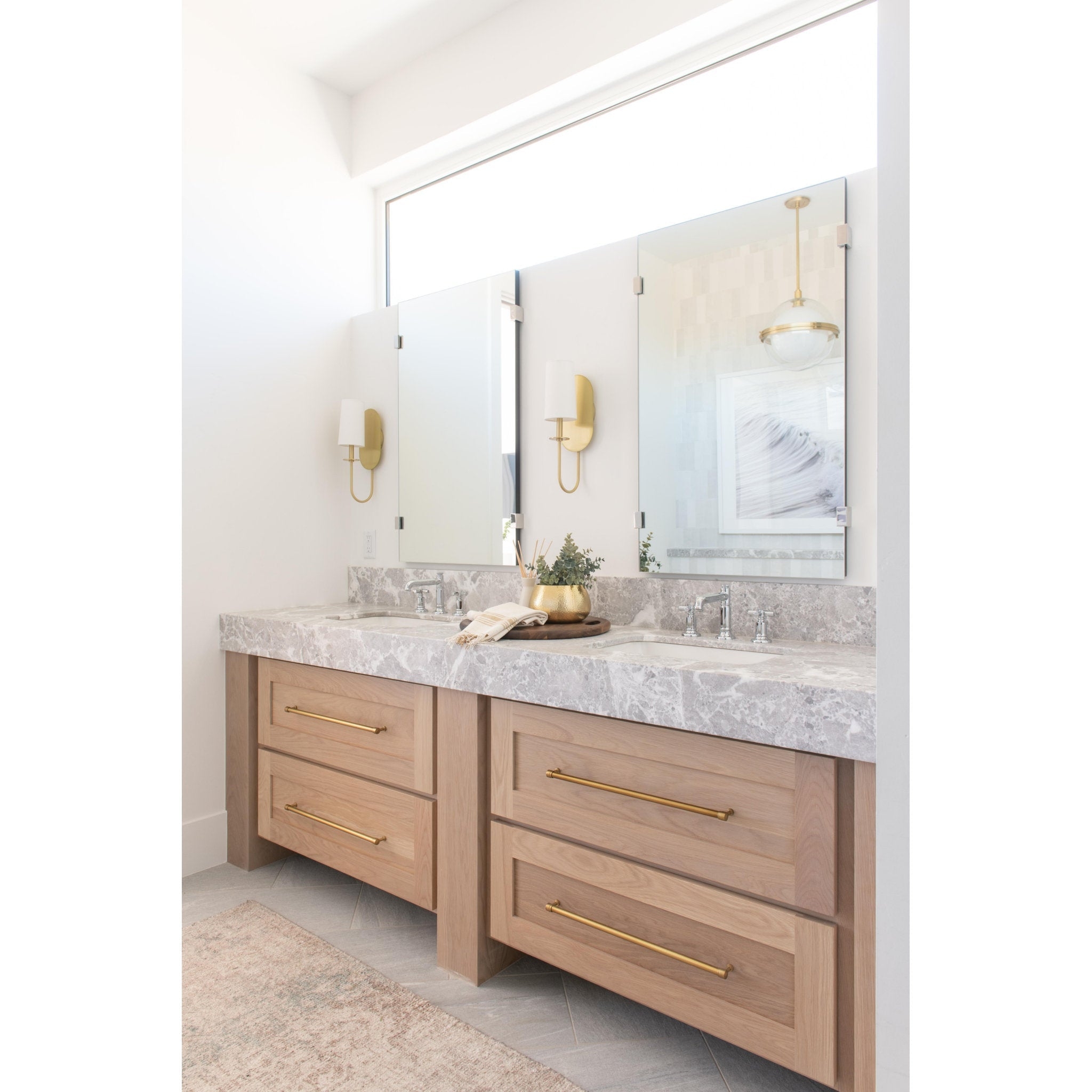 Lara Wall Lamp T1823