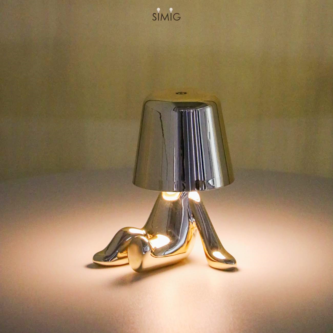 Aurabrova Human Figure Table Lamp - Modern Sculptural Design for Living Room