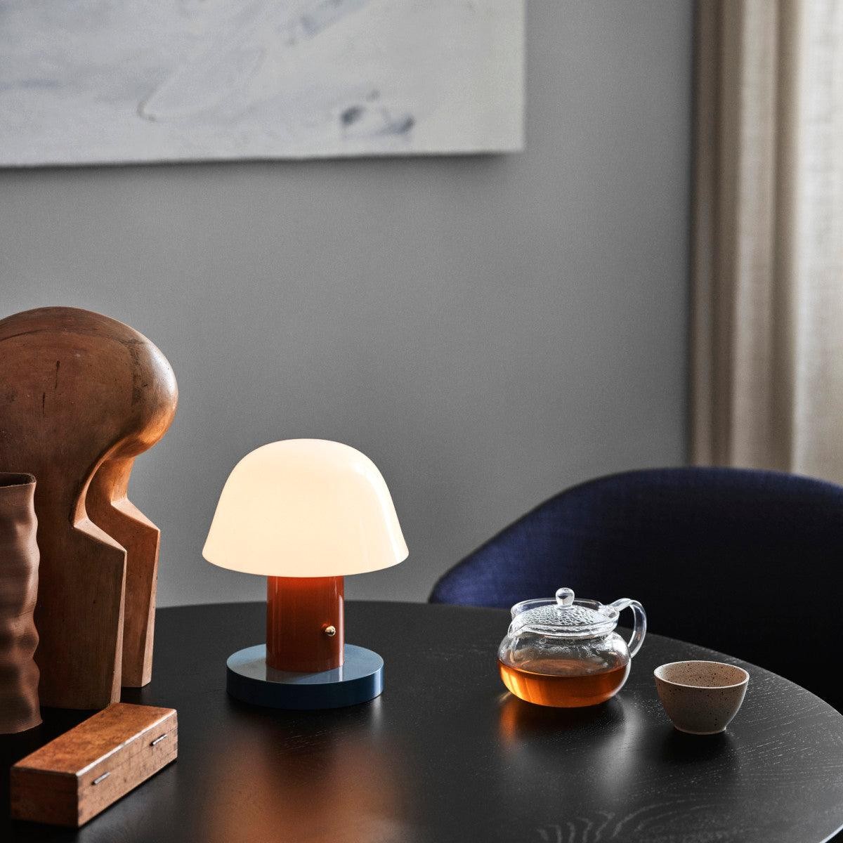 Minimalist Mushroom Cordless Table Lamp M528