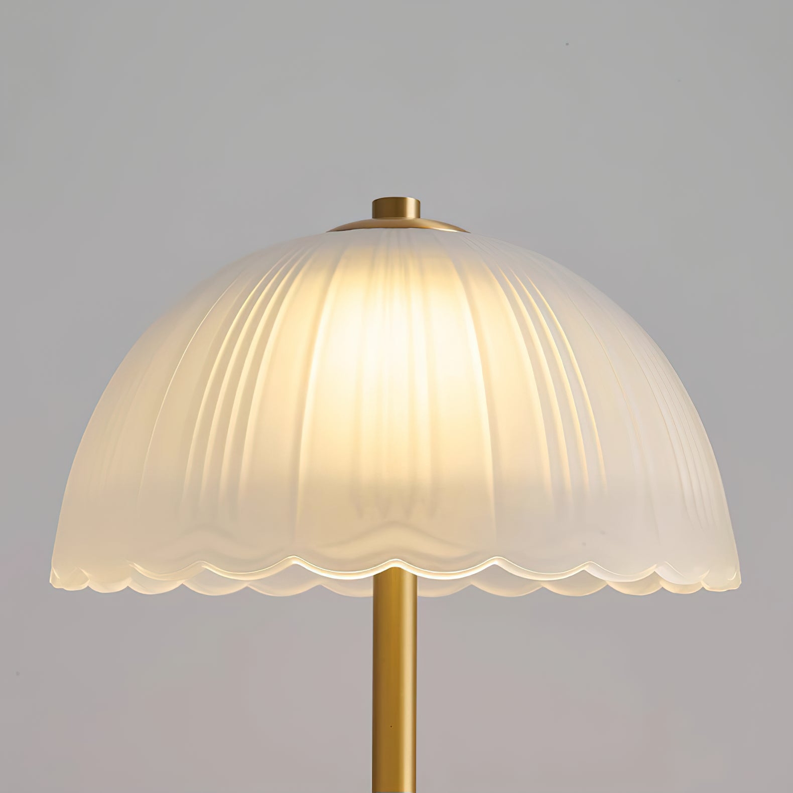 Small Umbrella Table Lamp T1665