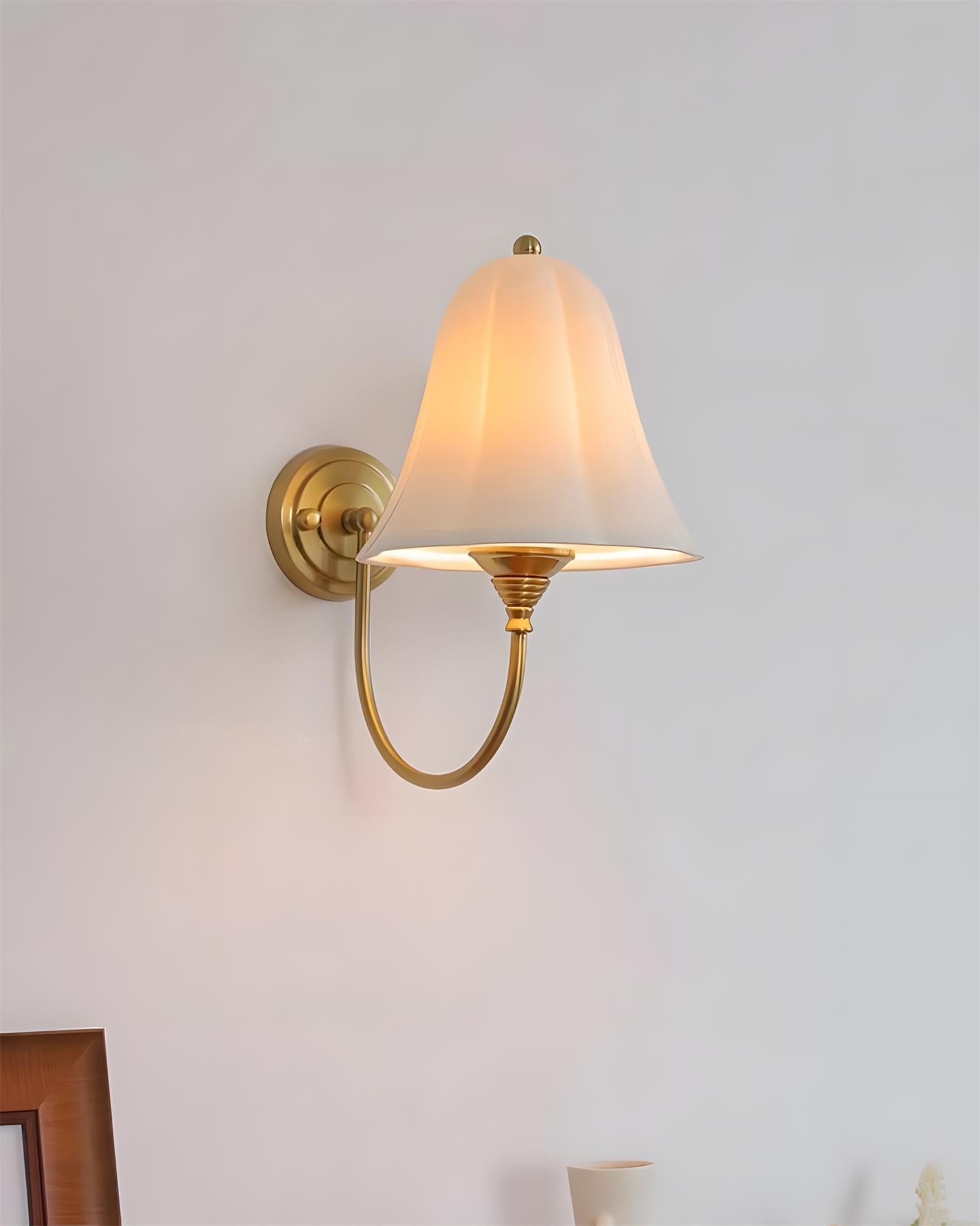 Bellis Wall Lamp T1528