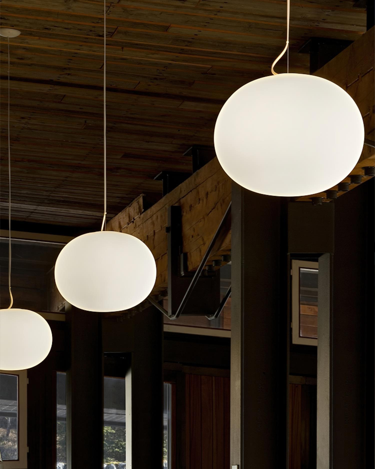 Globular Pendant Lamp P023