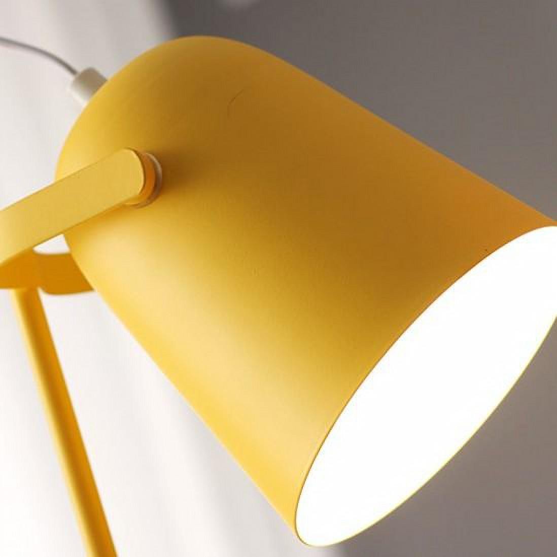 Lively Table Light