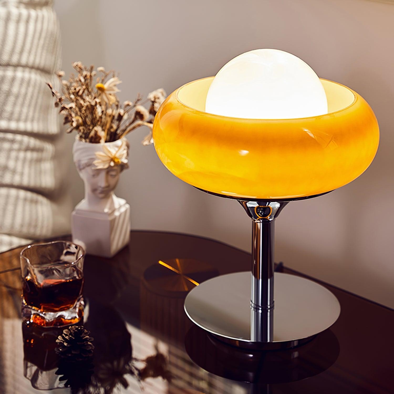 Vintage Cream Table Lamp for Bedroom M54