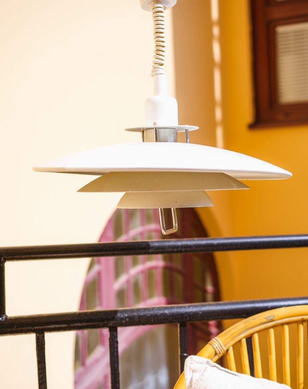 Danish Lifting UFO Pendant Lamp M426