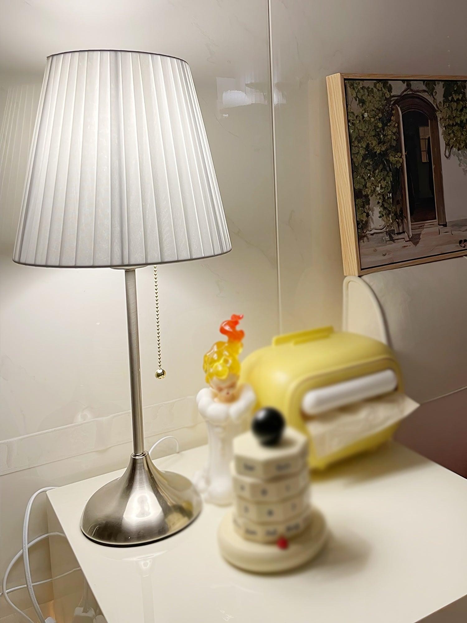 Metal Base Bedside Table Lamp M576