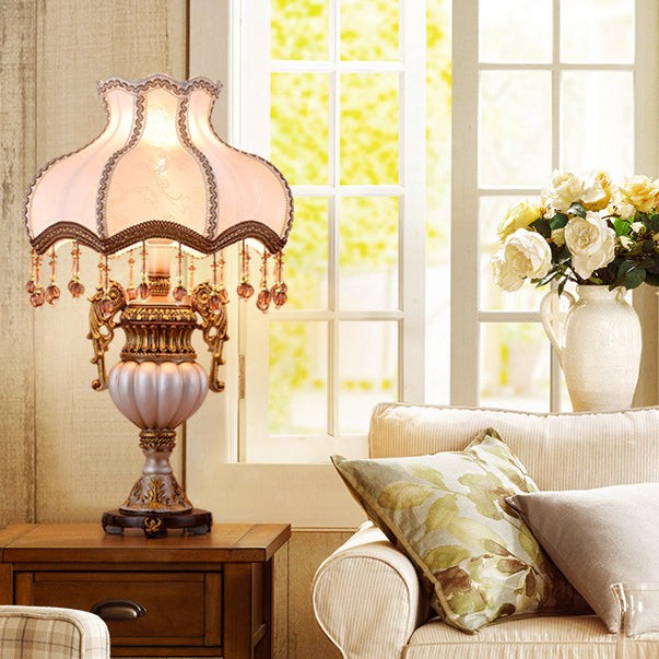 Retro Vase Fabric Table Lamp M495