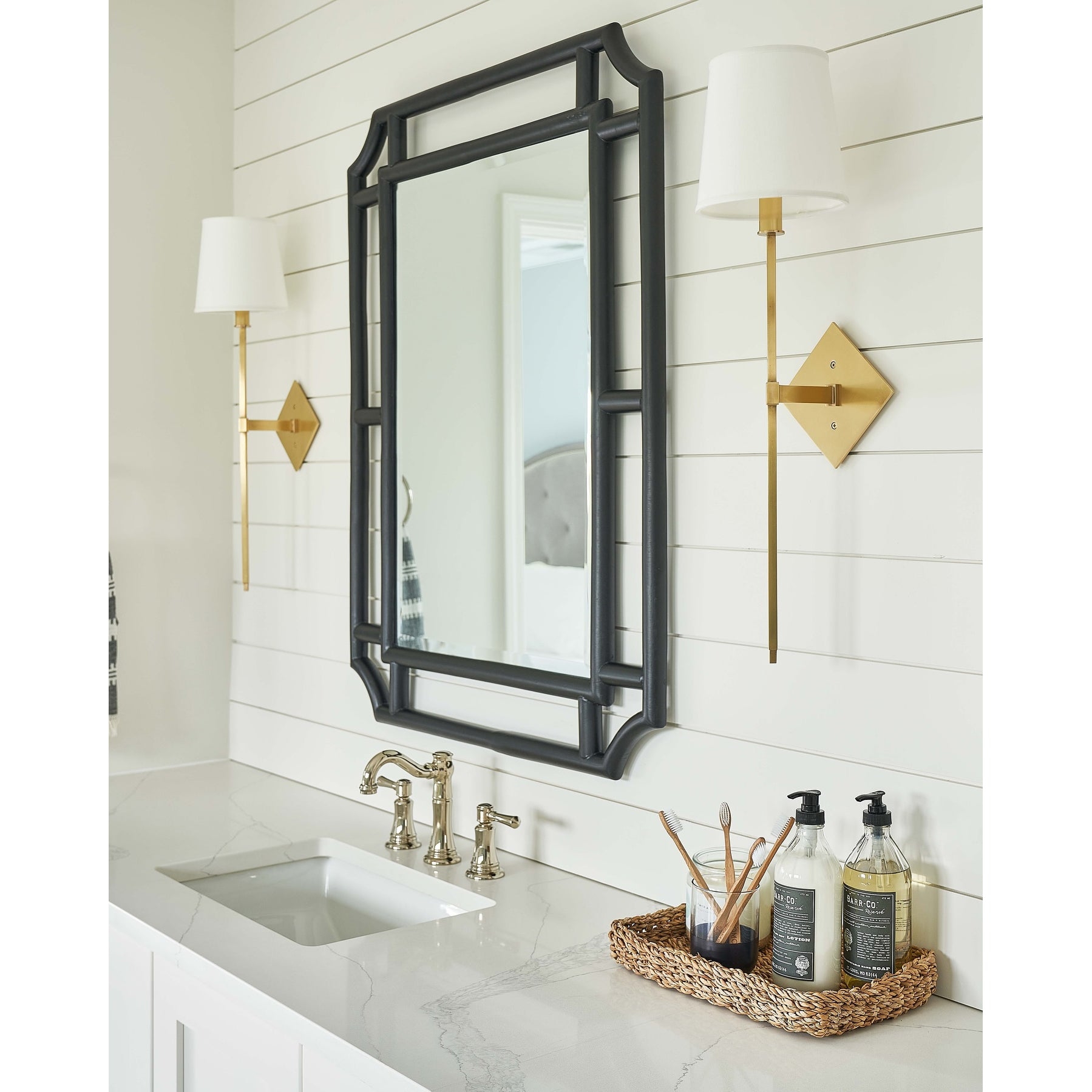 Cortland Wall Lamp T1821