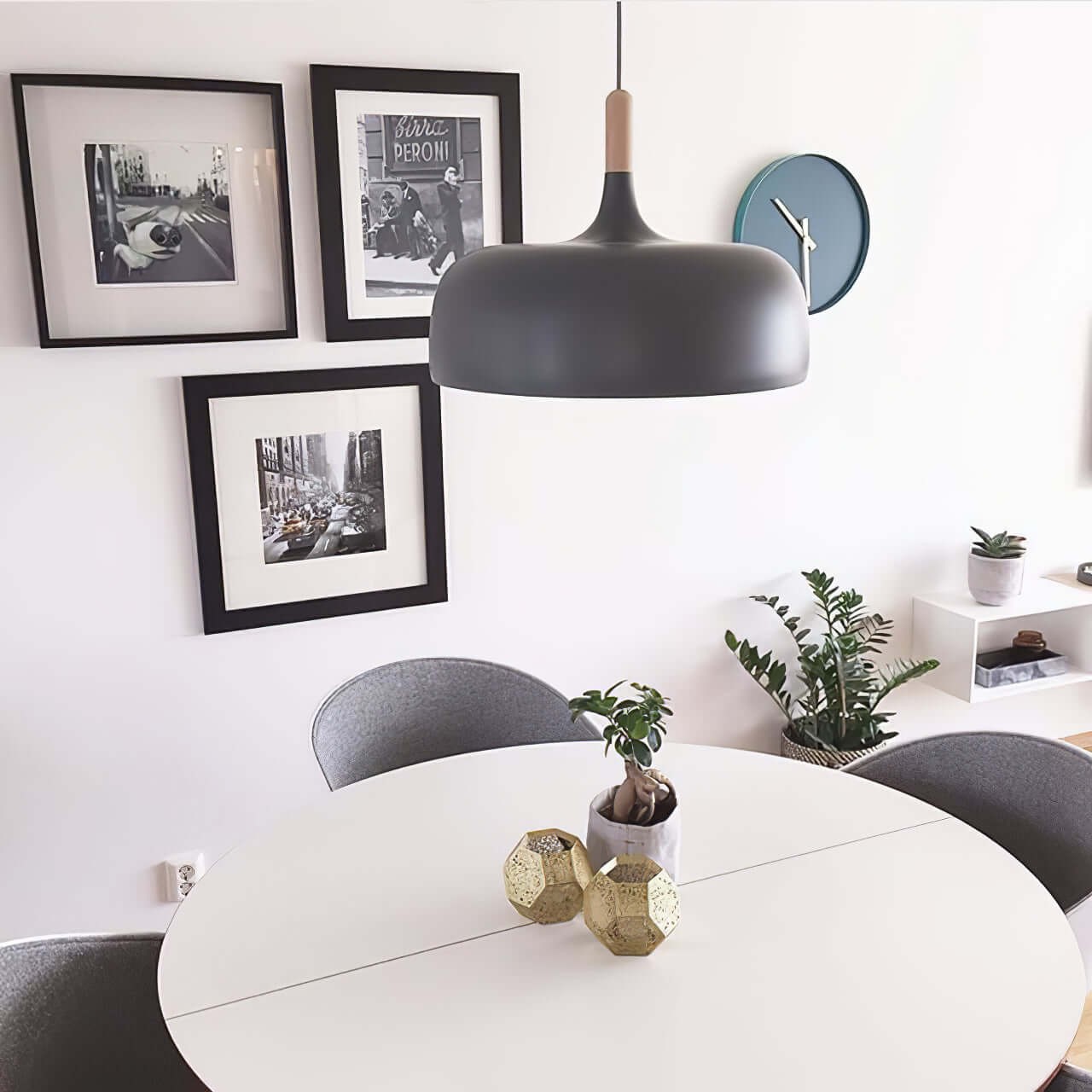 Scandinavian Acorn Pendant Light S35