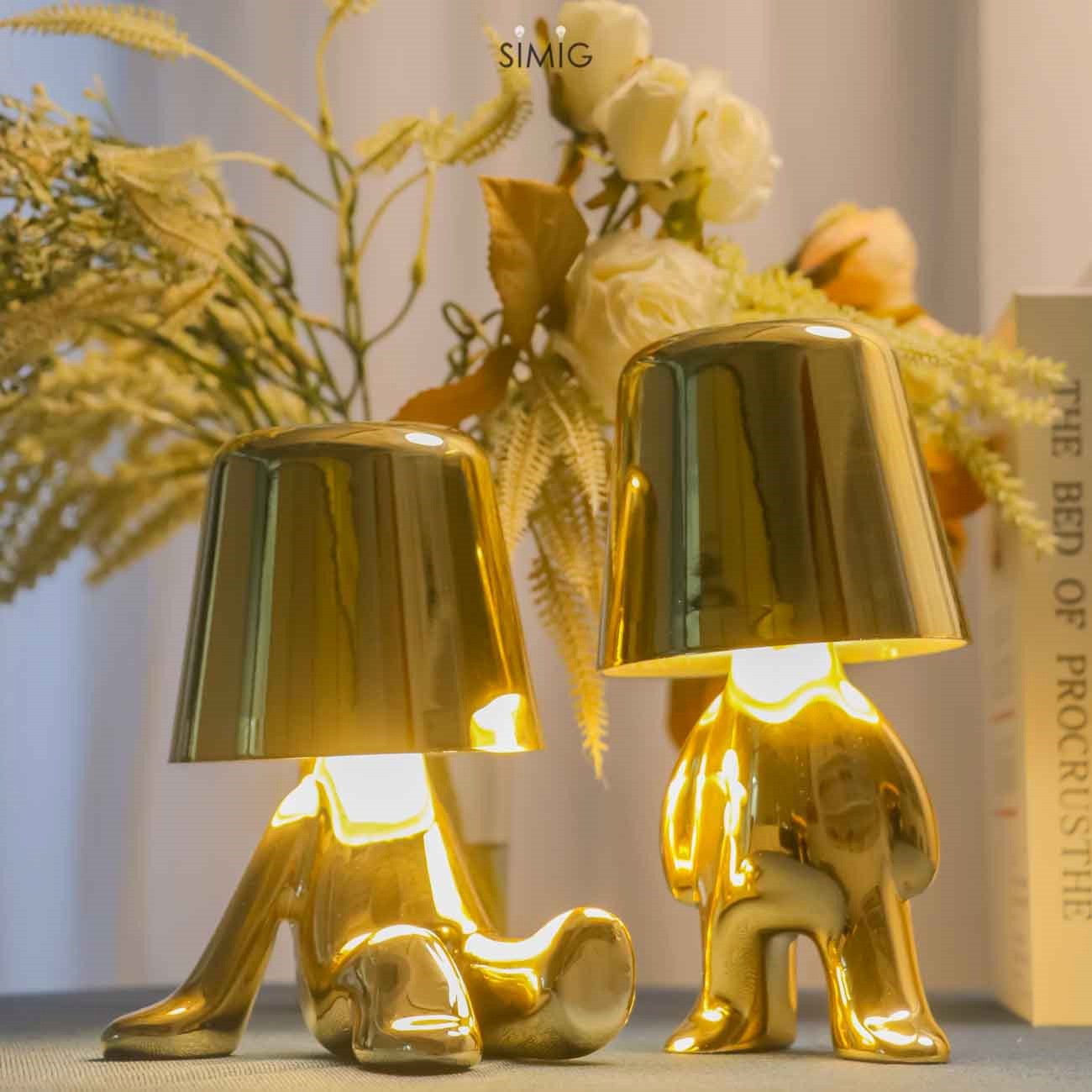 Aurabrova Human Figure Table Lamp - Modern Sculptural Design for Living Room