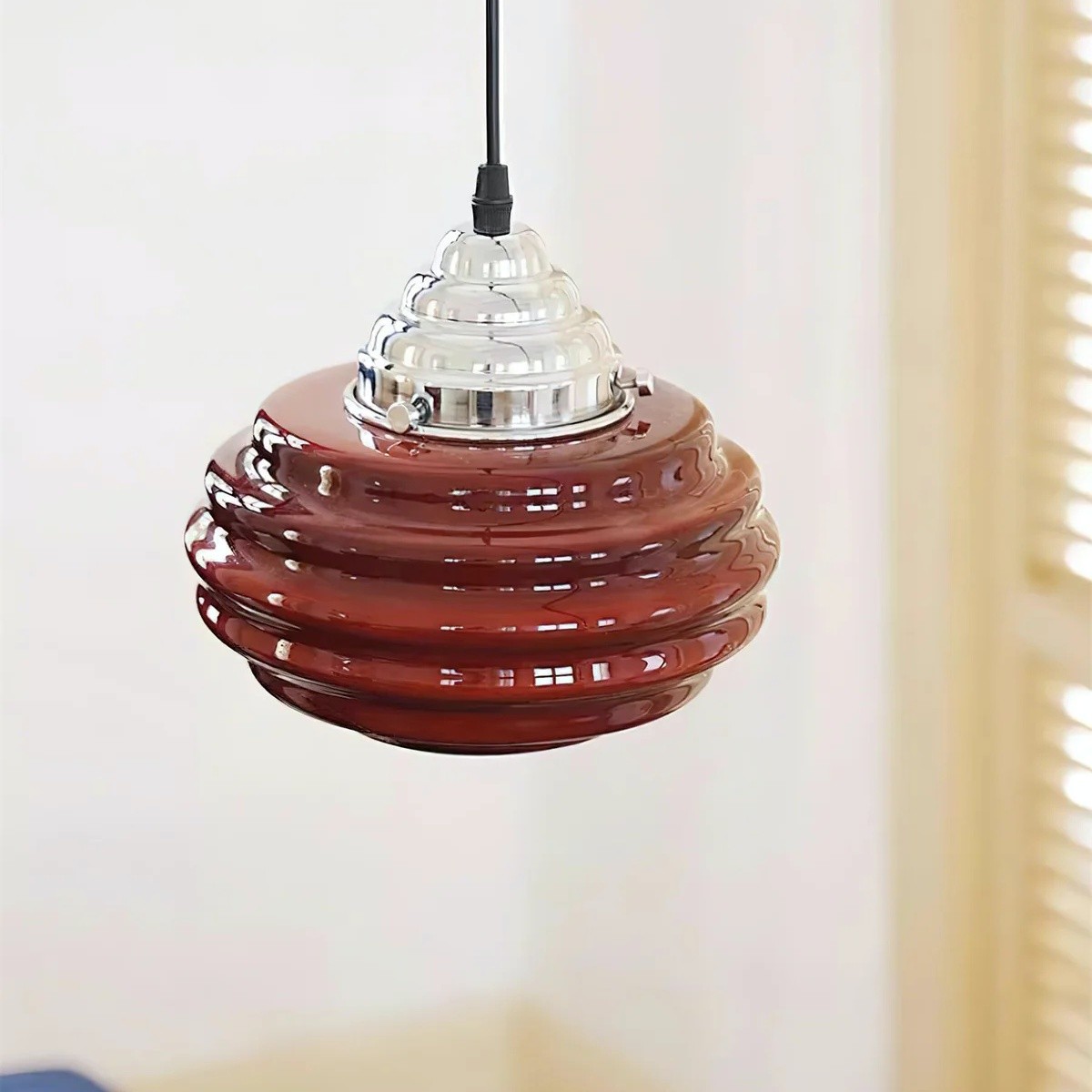 Vintage Ribbed Pendant Light – Glass & Metal Soft Illumination S235