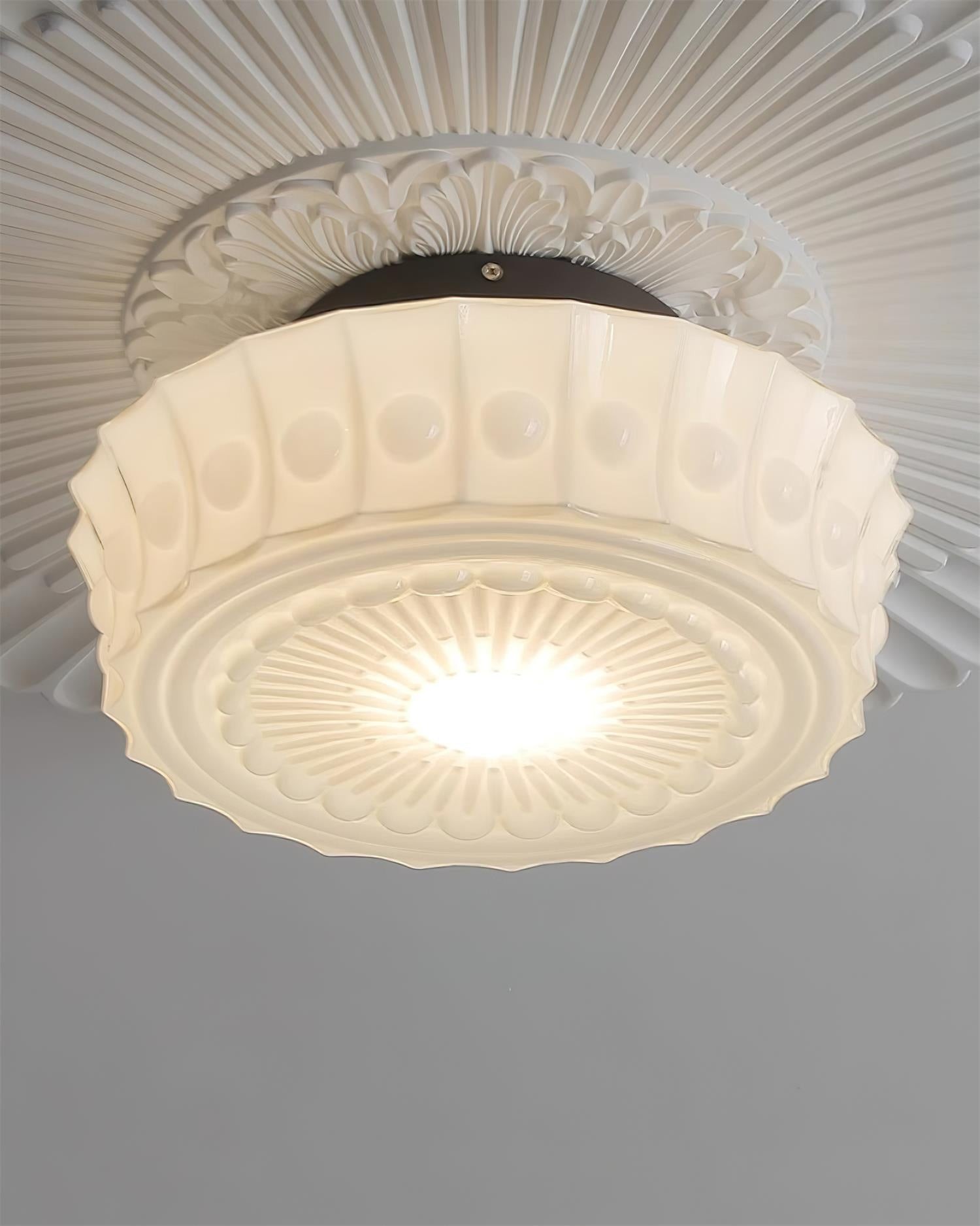 Rigidus French Vintage Glass Cream Style Ceiling Light M52