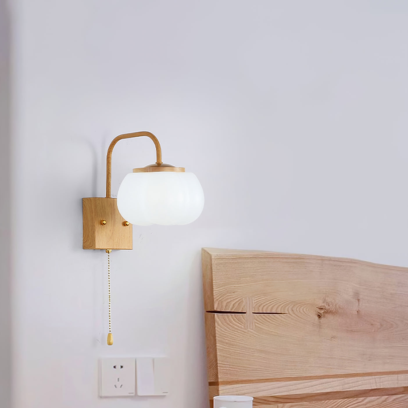 Kapok Flower Wall Lamp T1643