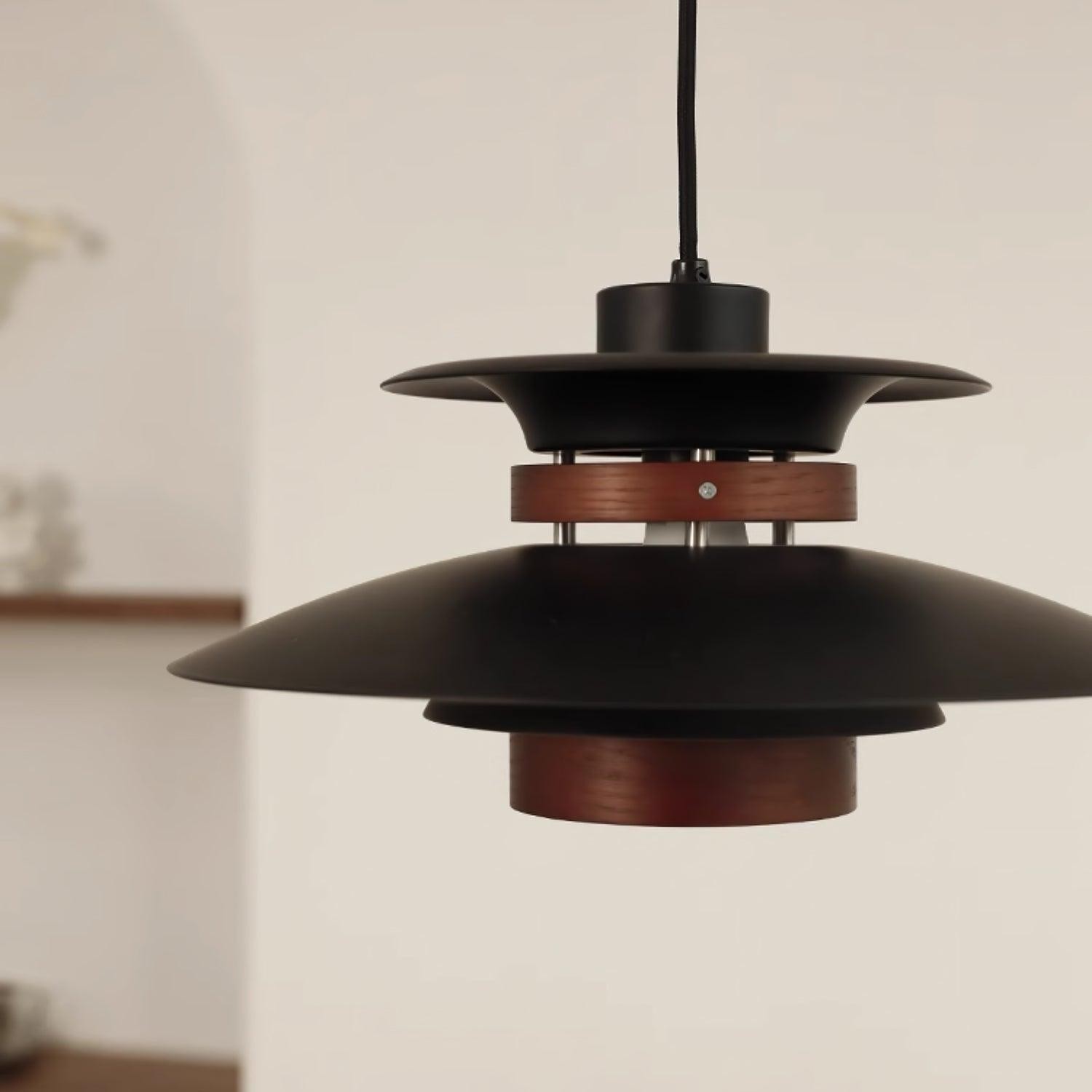 Luxurious and Stylish Layered Pendant Light M529