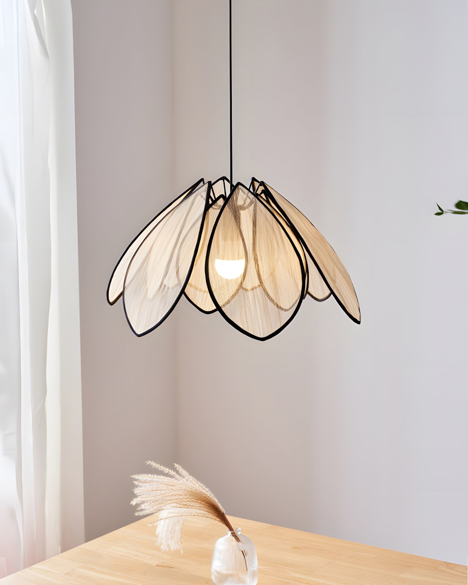 Petaline Veil Pendant Lamp T1555