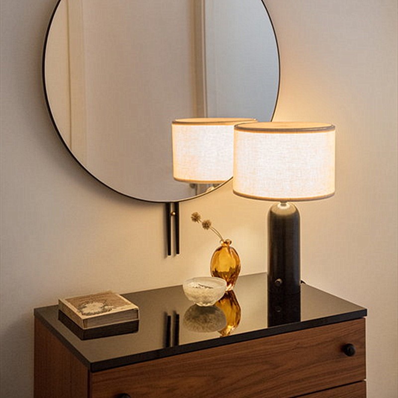Gravity Table Lamp