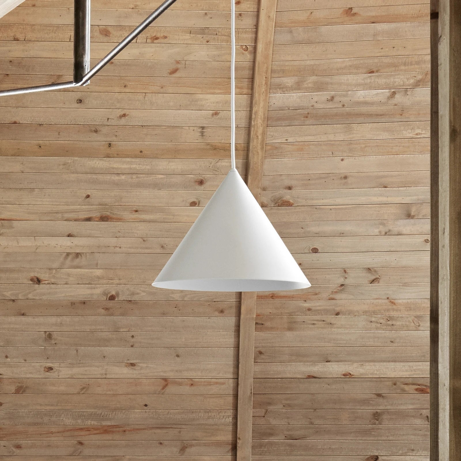 Benjamin Pendant Lamp T1809