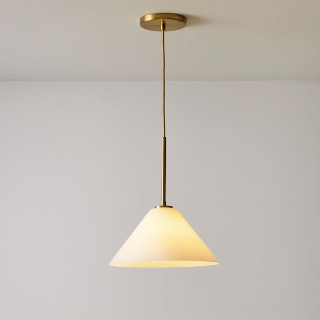 Conica Clean Line Glass Cone Pendant Fixture - Modern Bar Counter T104