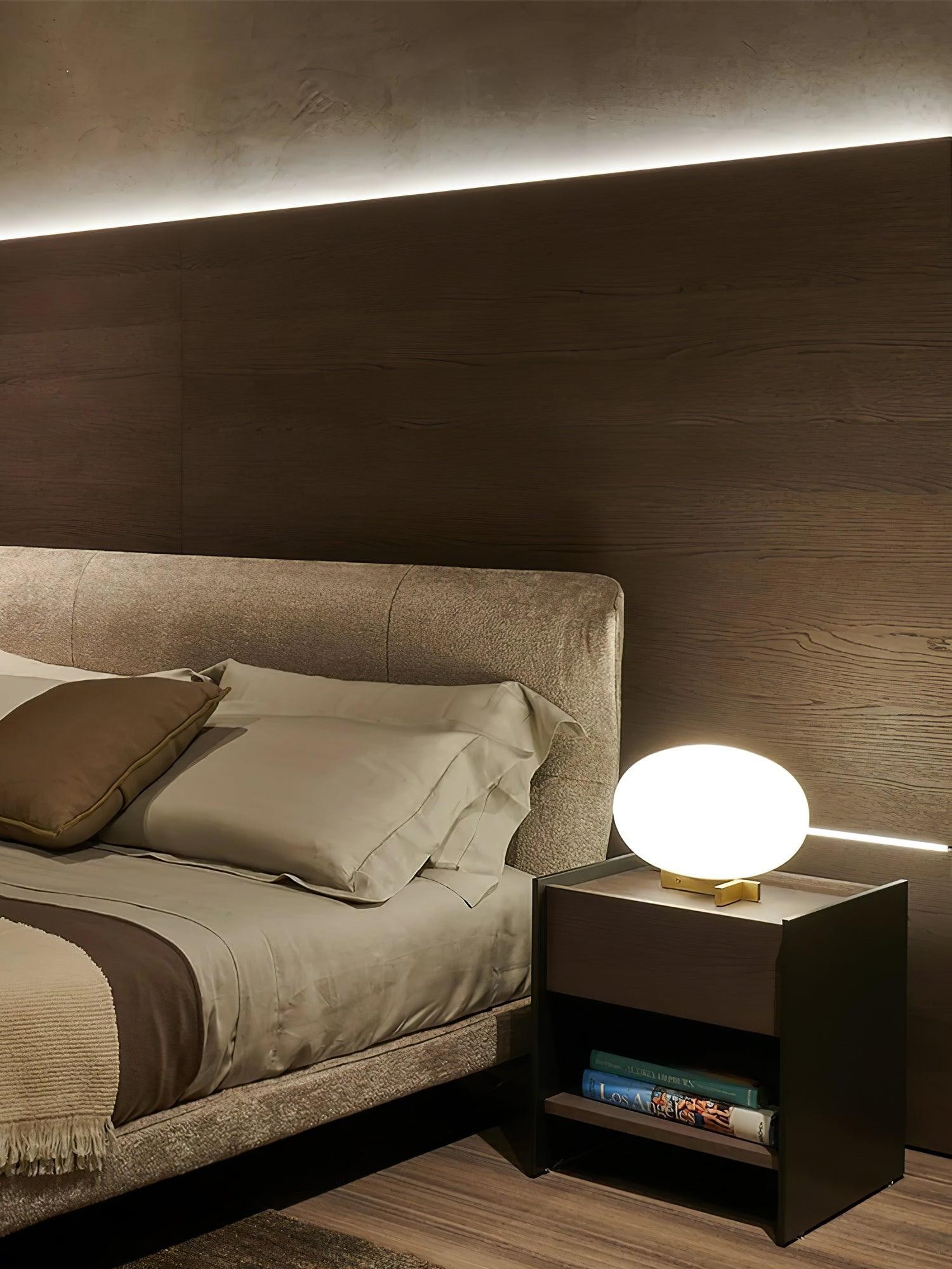 Creative Track Ball-shaped Table Lamp M521
