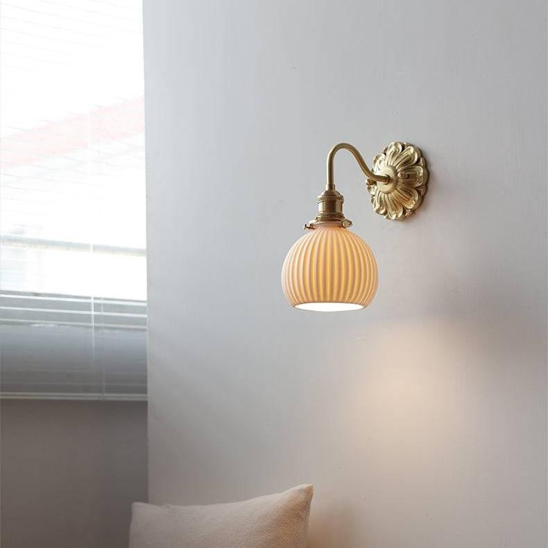 Elegant Ceramic and Brass Wall Sconce for Living Room and Hallway T432