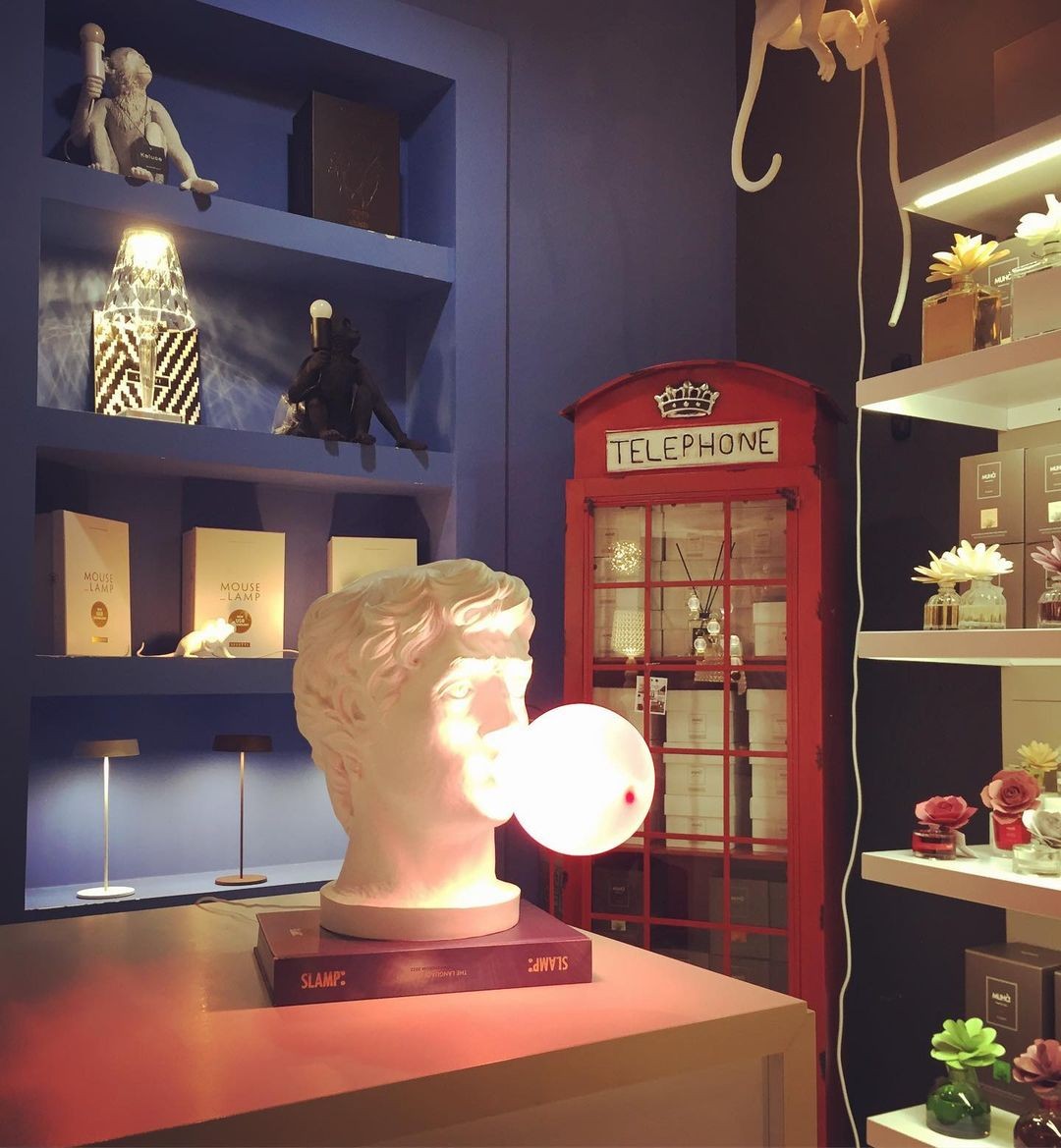 Wonder Artist Fashion Table Lamp M01