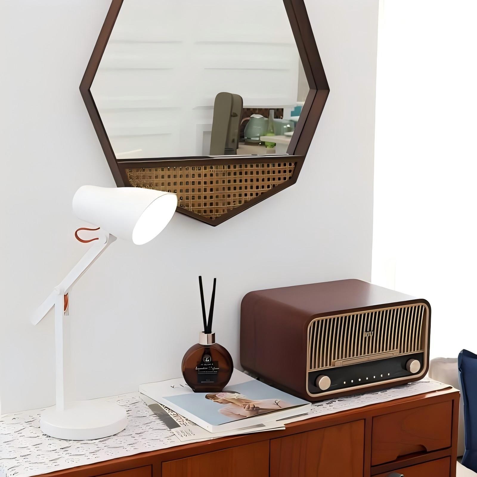 Minimalist Rechargeable Dimmable LED Table Lamp S189