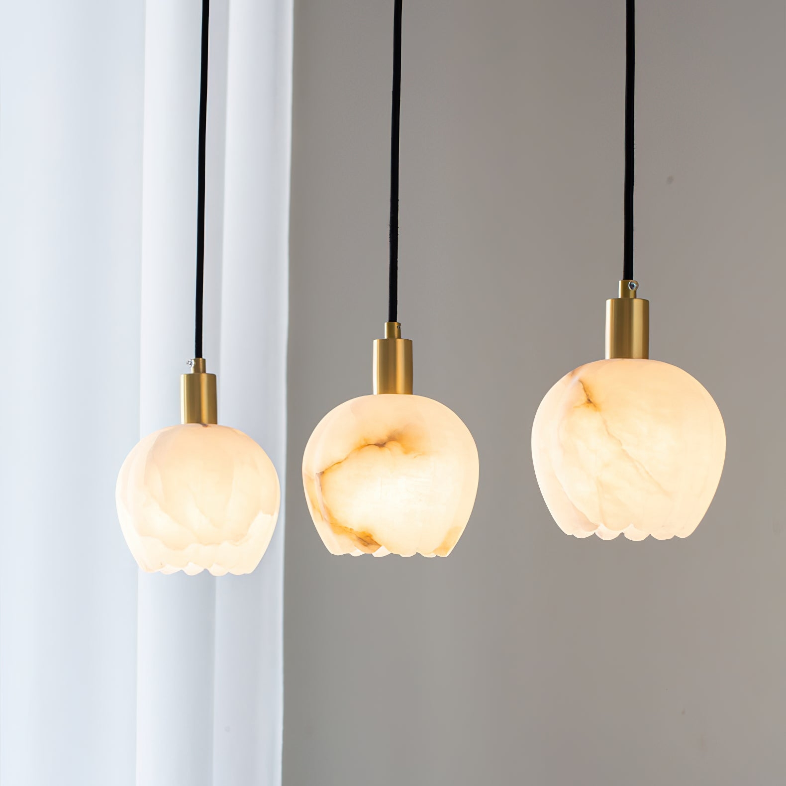 Lilin Alabaster Pendant Light T1648