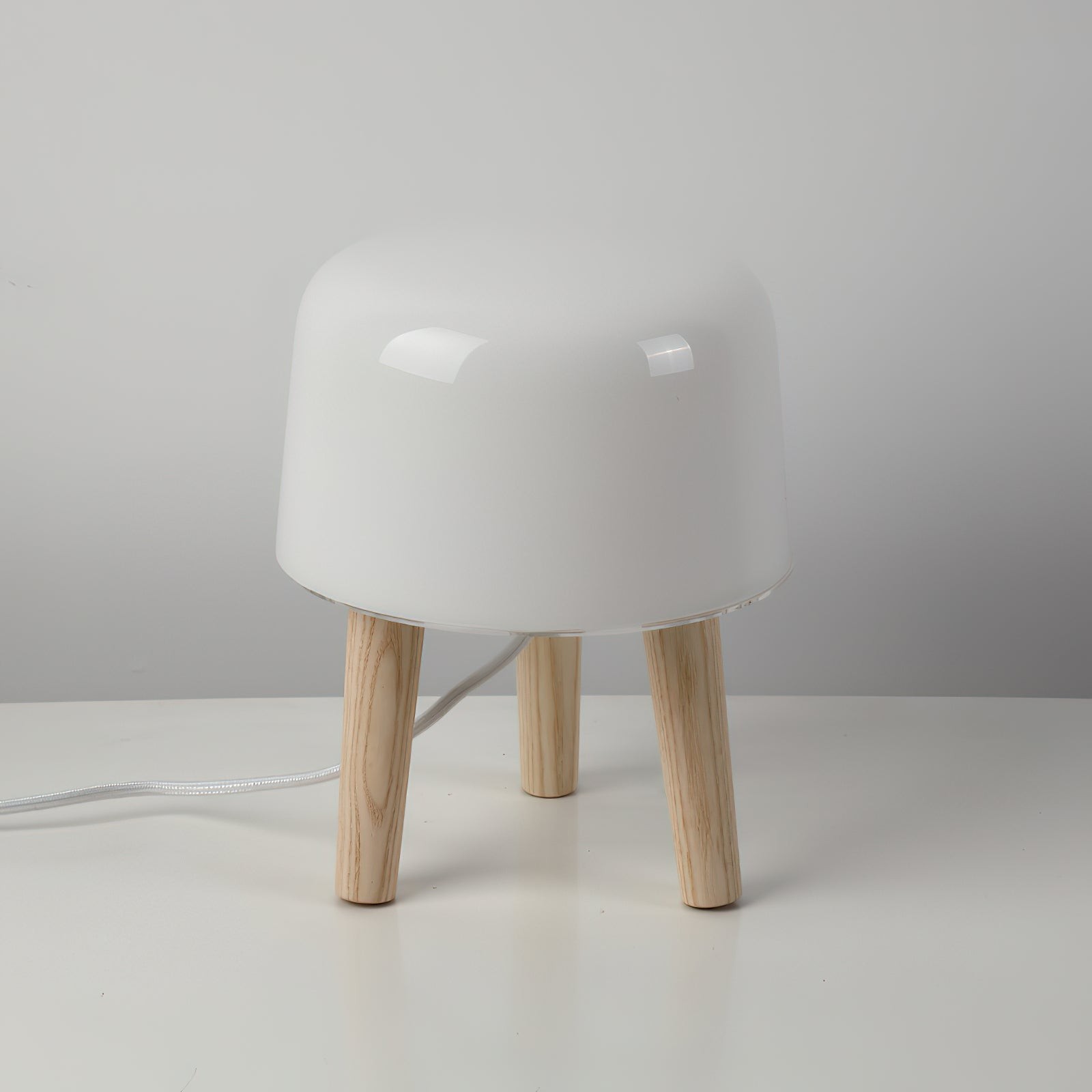 Nordic Wood Decorative Glass Table Lamp For Bedroom M255