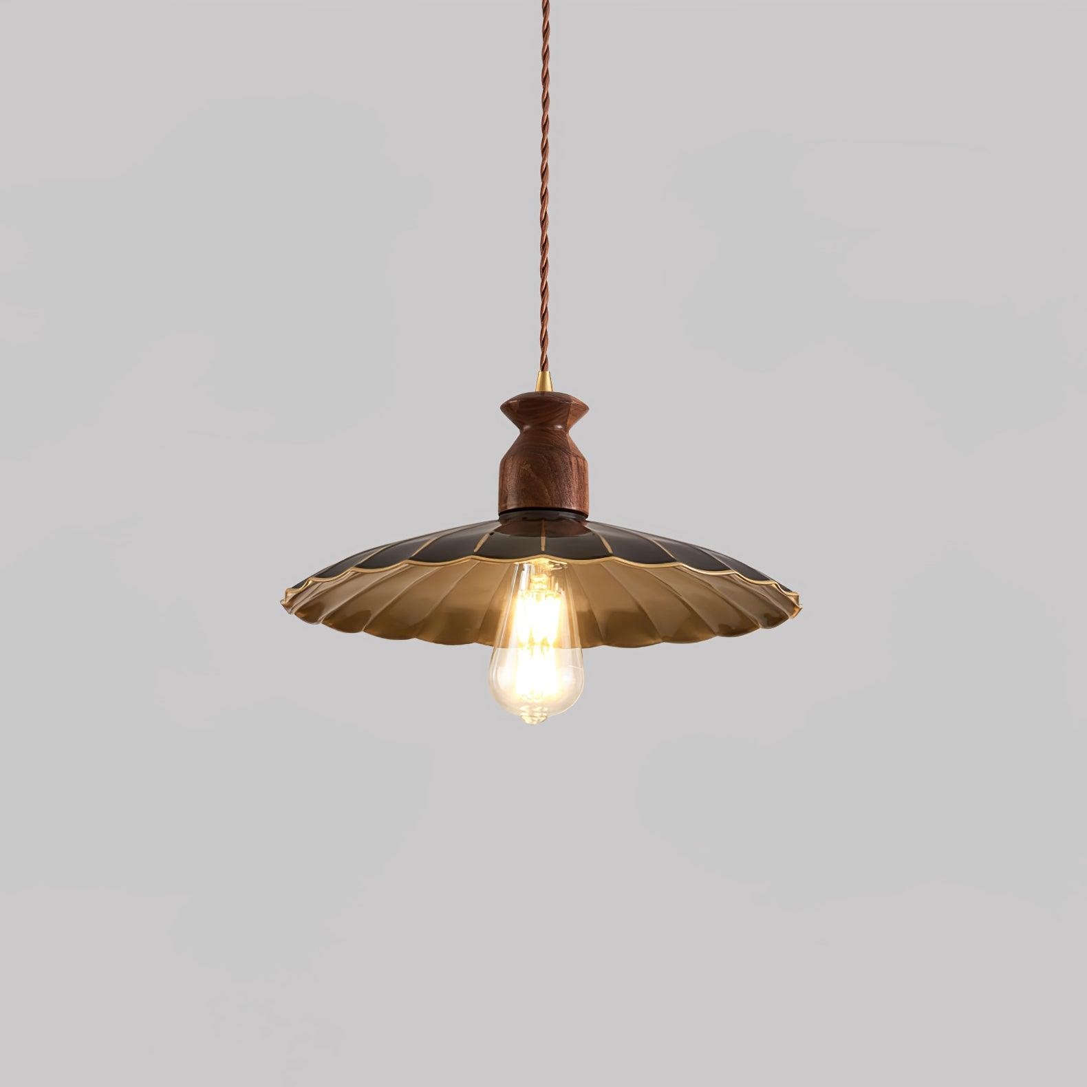 Round Brass Metal Badge Gold Pendant Lamp M569