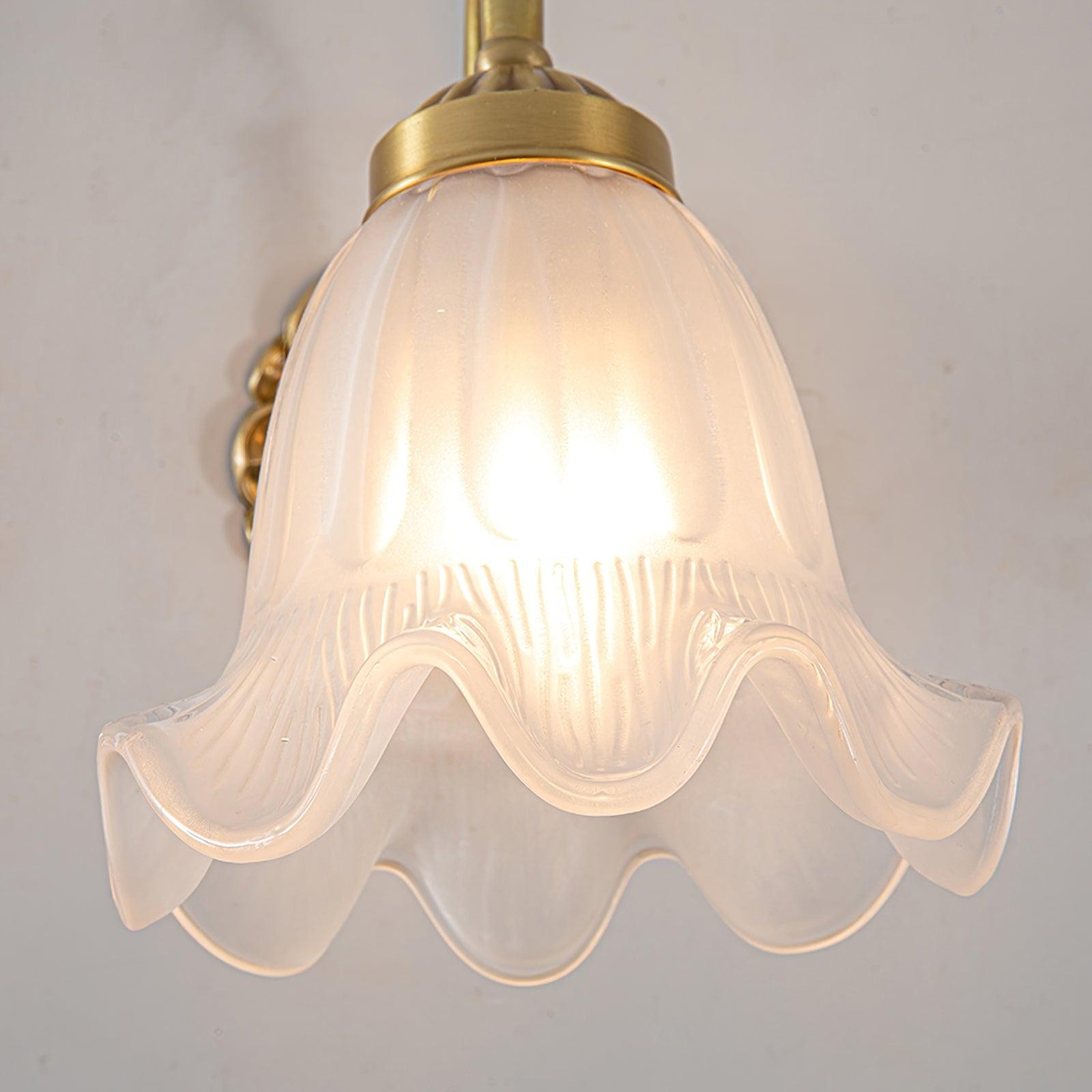 Nordic Modern Retro Elegant Flower Brass Glass Wall Lamp M386