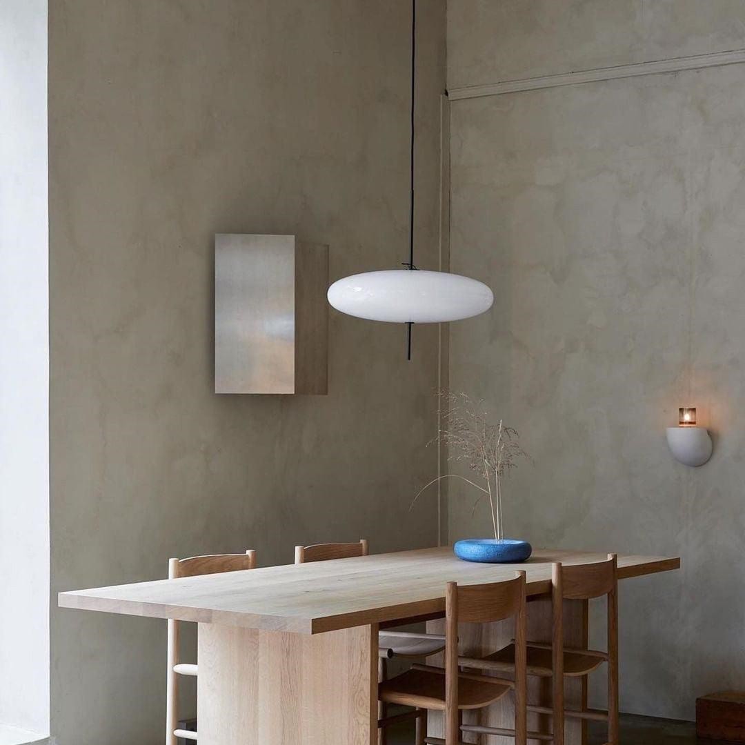 Modern Oval Pendant Light – Metal and Acrylic Pendant Lamp for Living Room