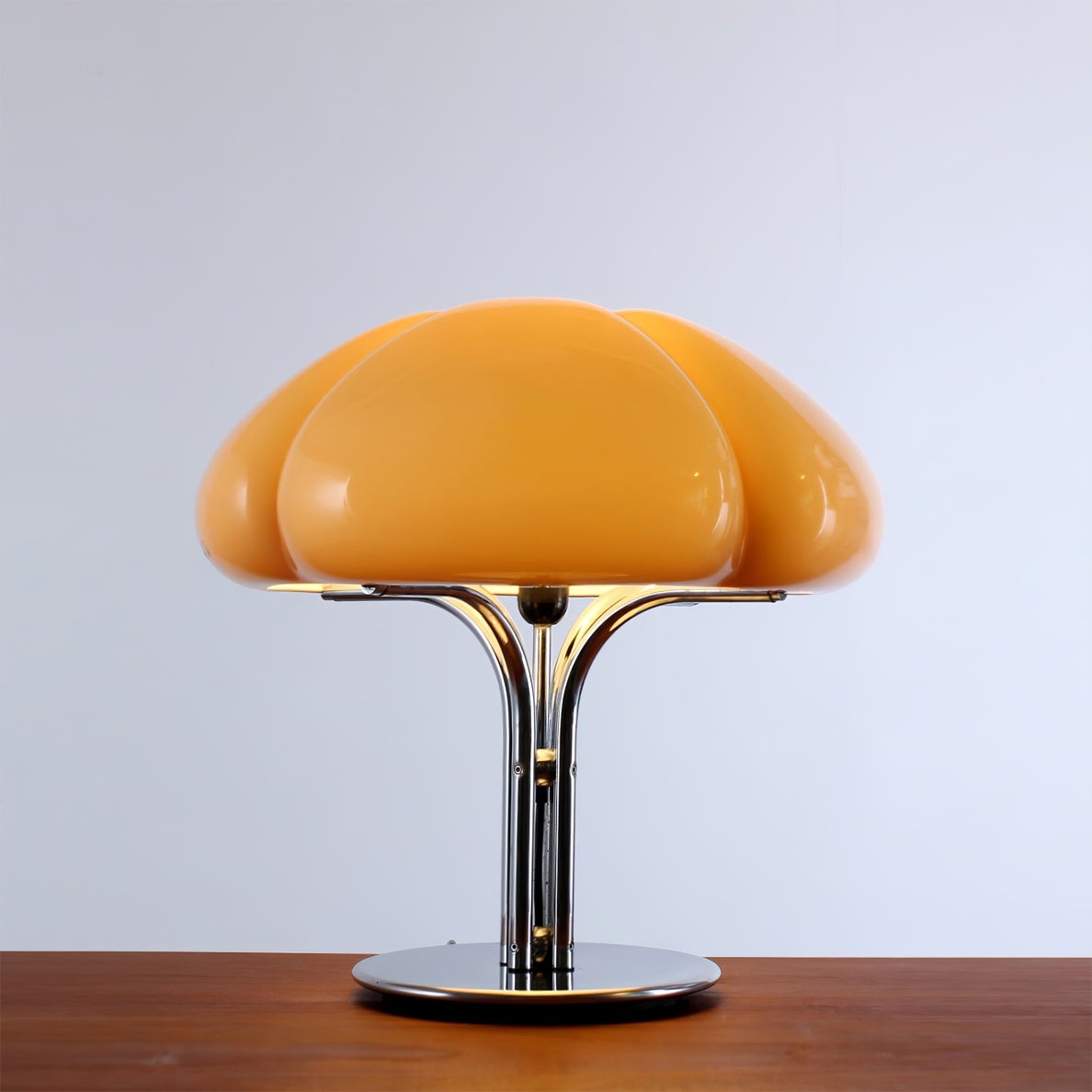 Creative Cluster Mushroom Shape Glass Table Lamp M17