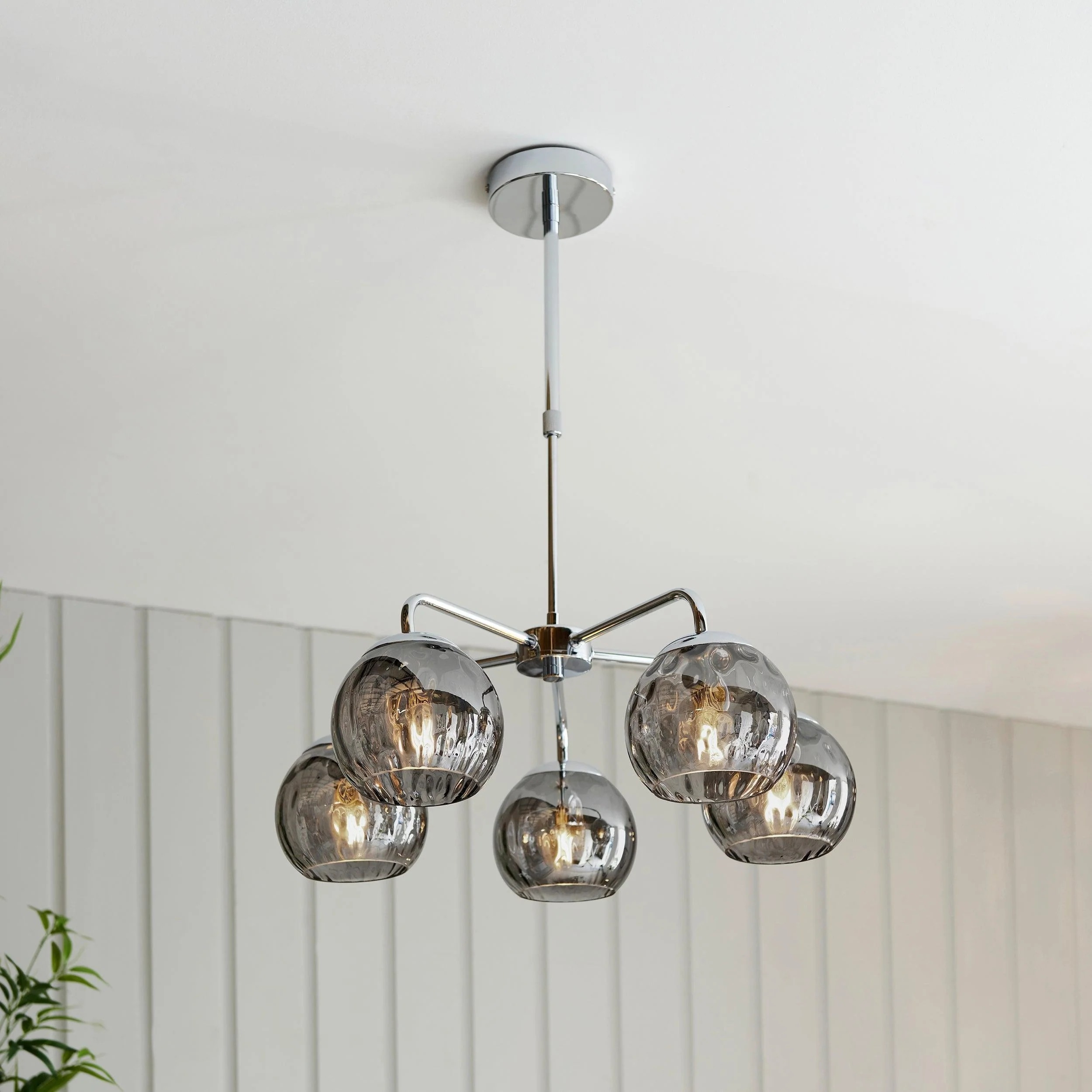 Tracian Glass Mid-Century Modern Globe Pendant Light for Dining Room T845