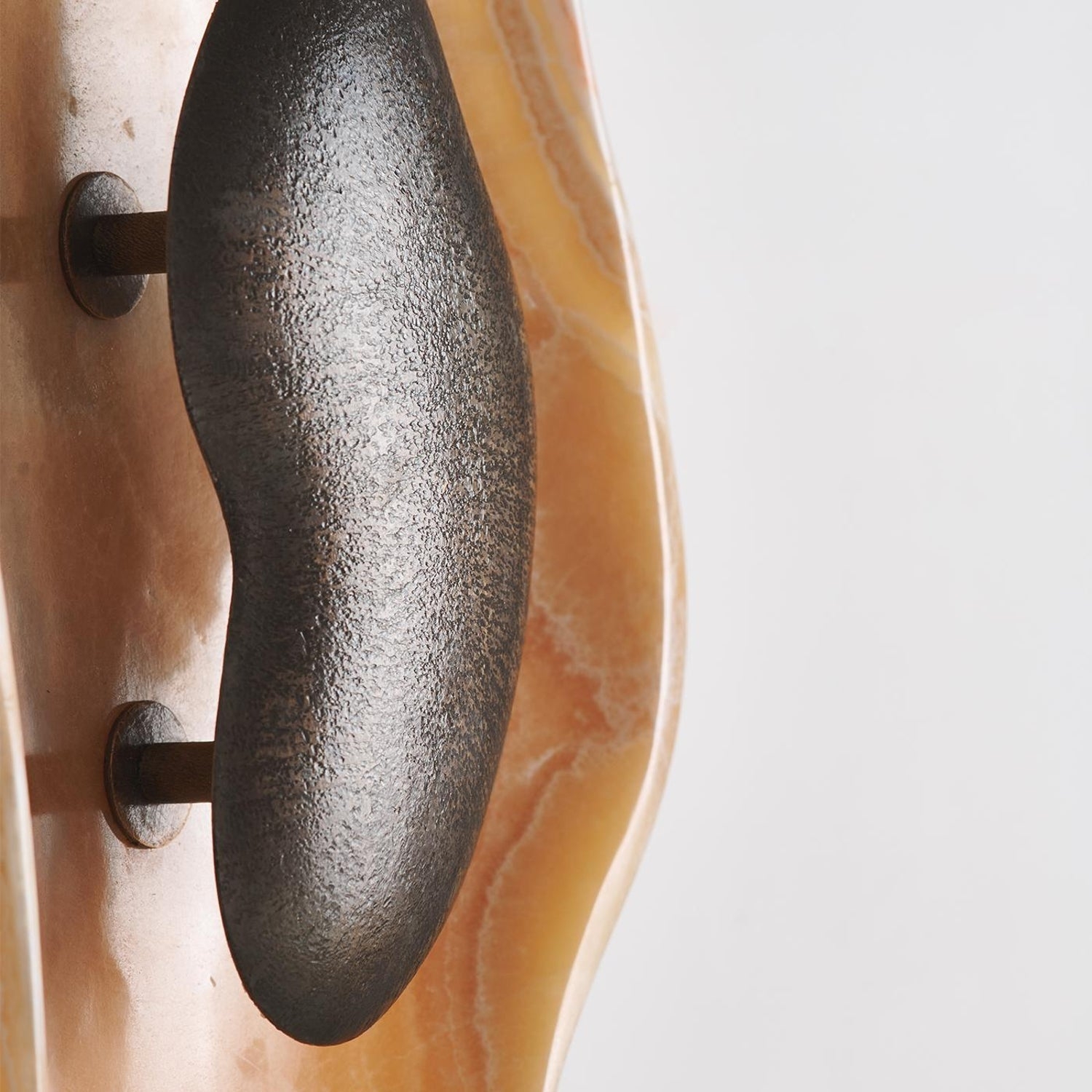 Oyster Hammered Onyx Sconce T1949