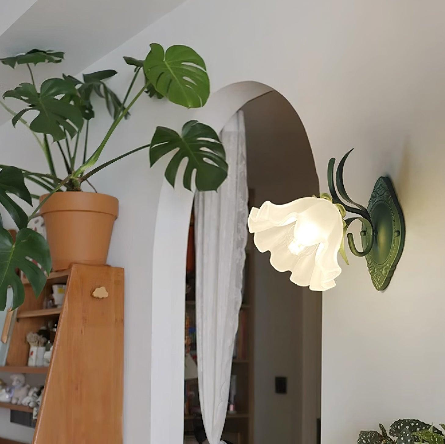 Romantic Flower Wall Lamp P058