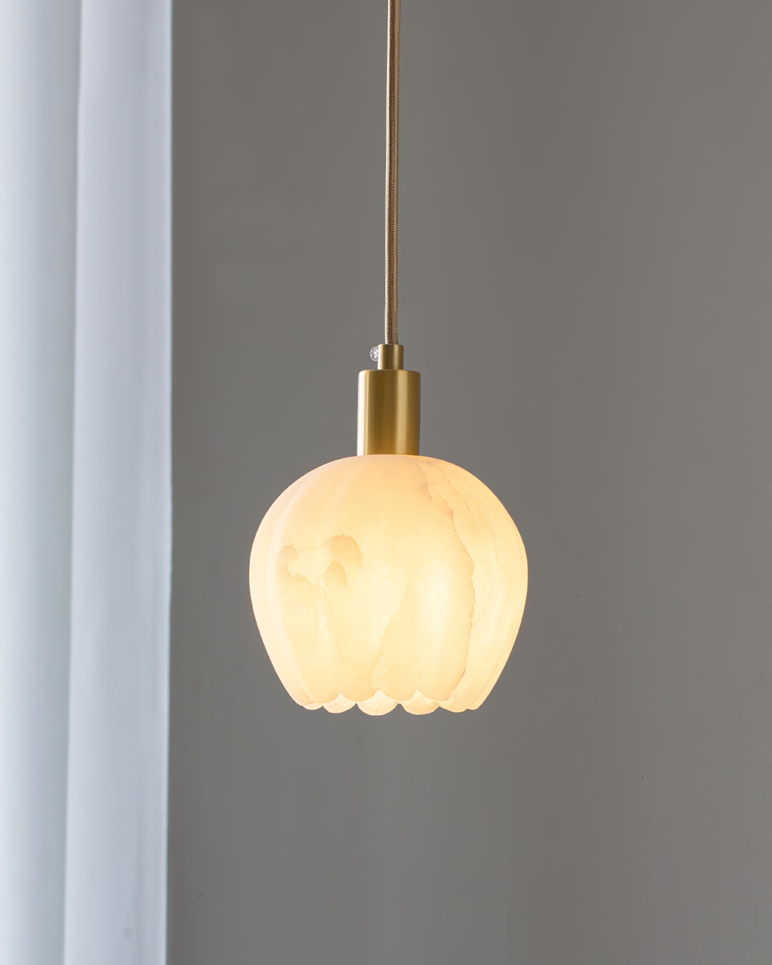 Lilin Alabaster Pendant Light T1648