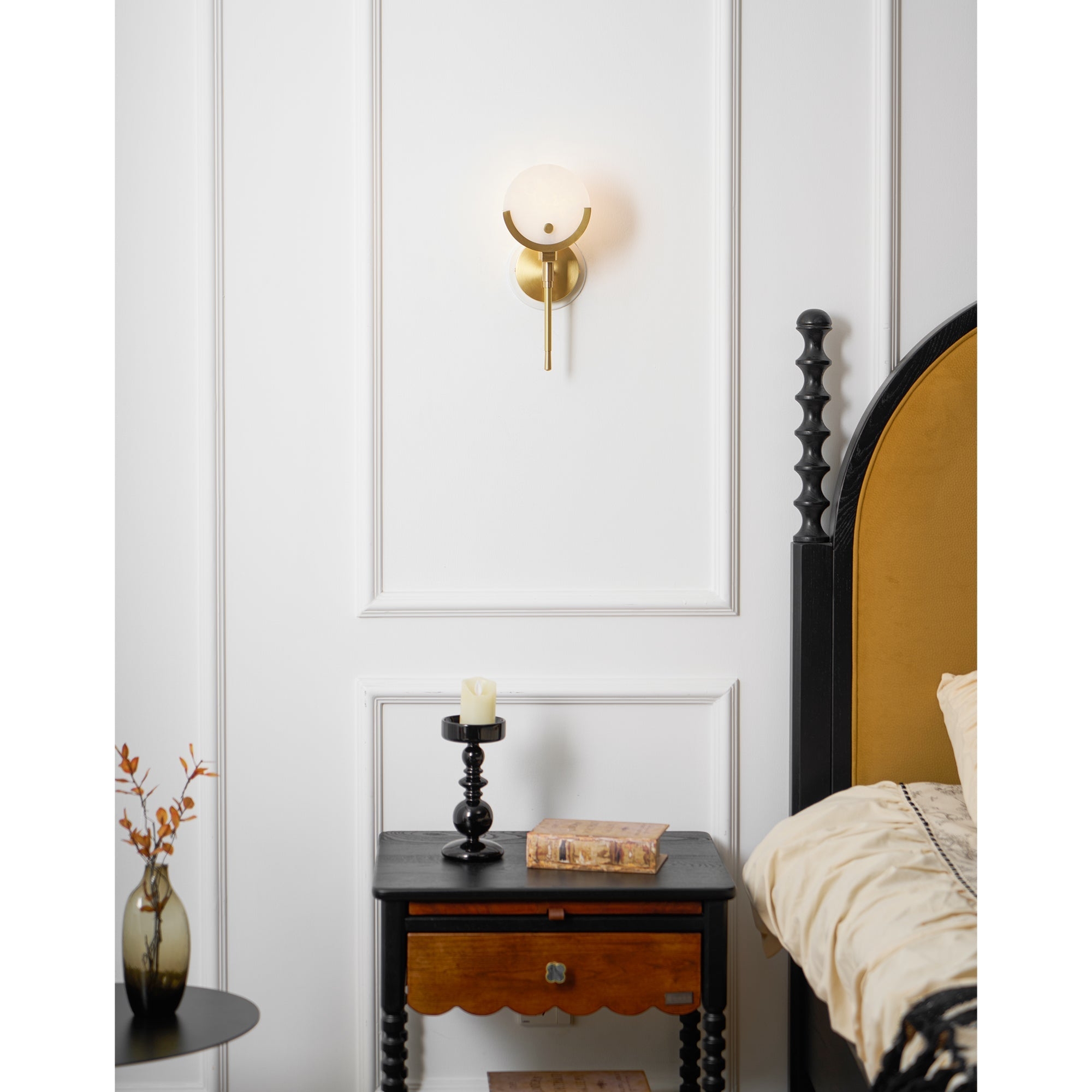 Ava Brass Alabaster Wall Lamp T1612
