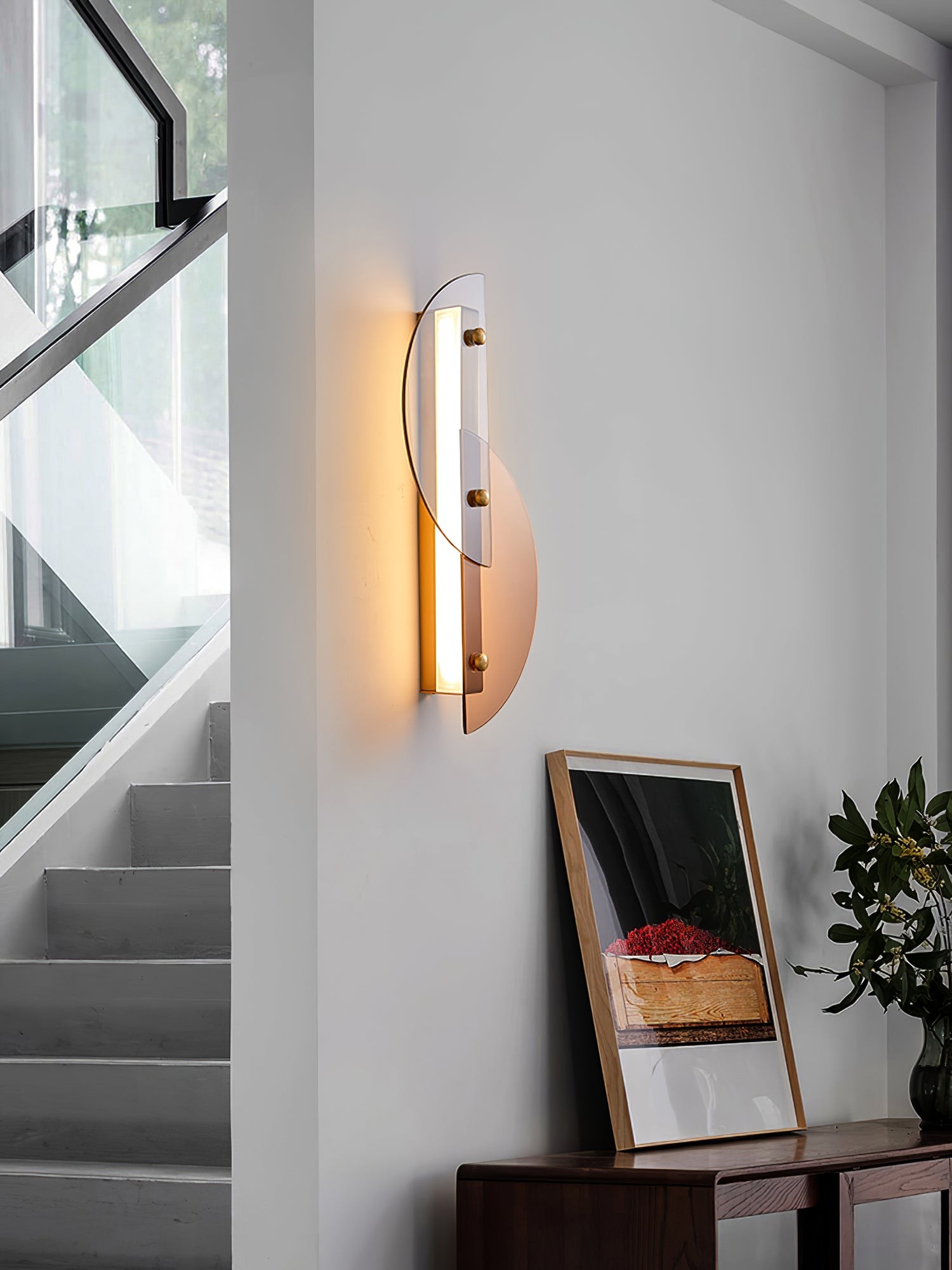 Simple Fan-Shaped Glass Arc Wall Lamp M21